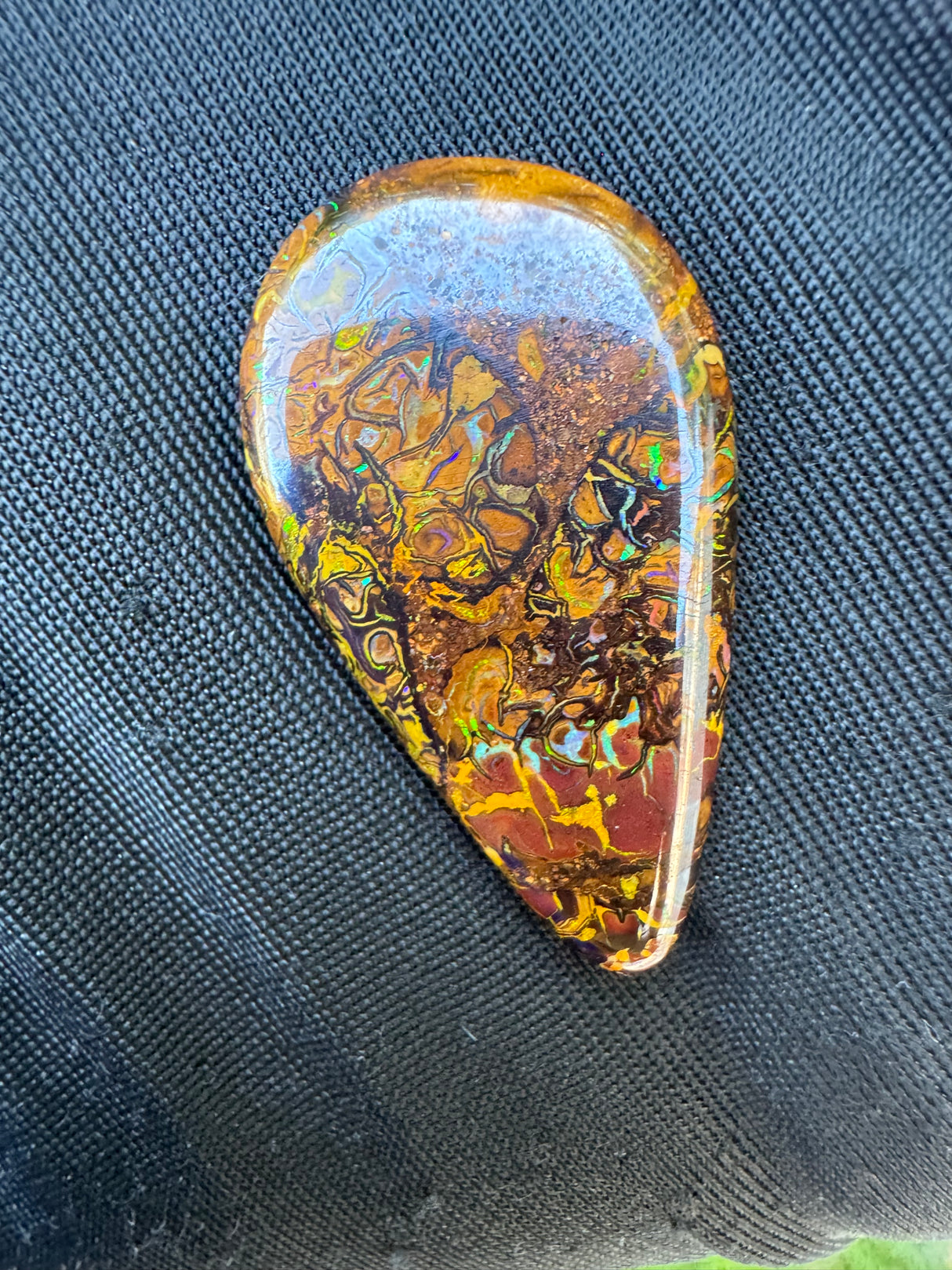 Australia Opal - 33ct