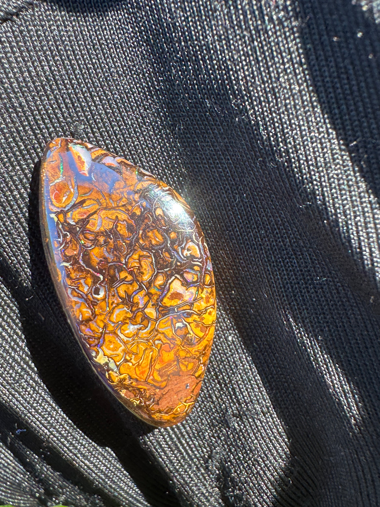 Australia Opal - 23ct