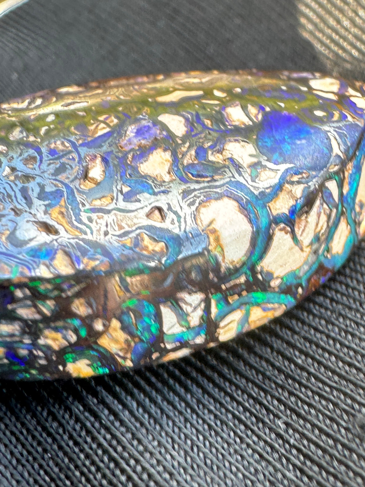Australia Opal - 34.58ct
