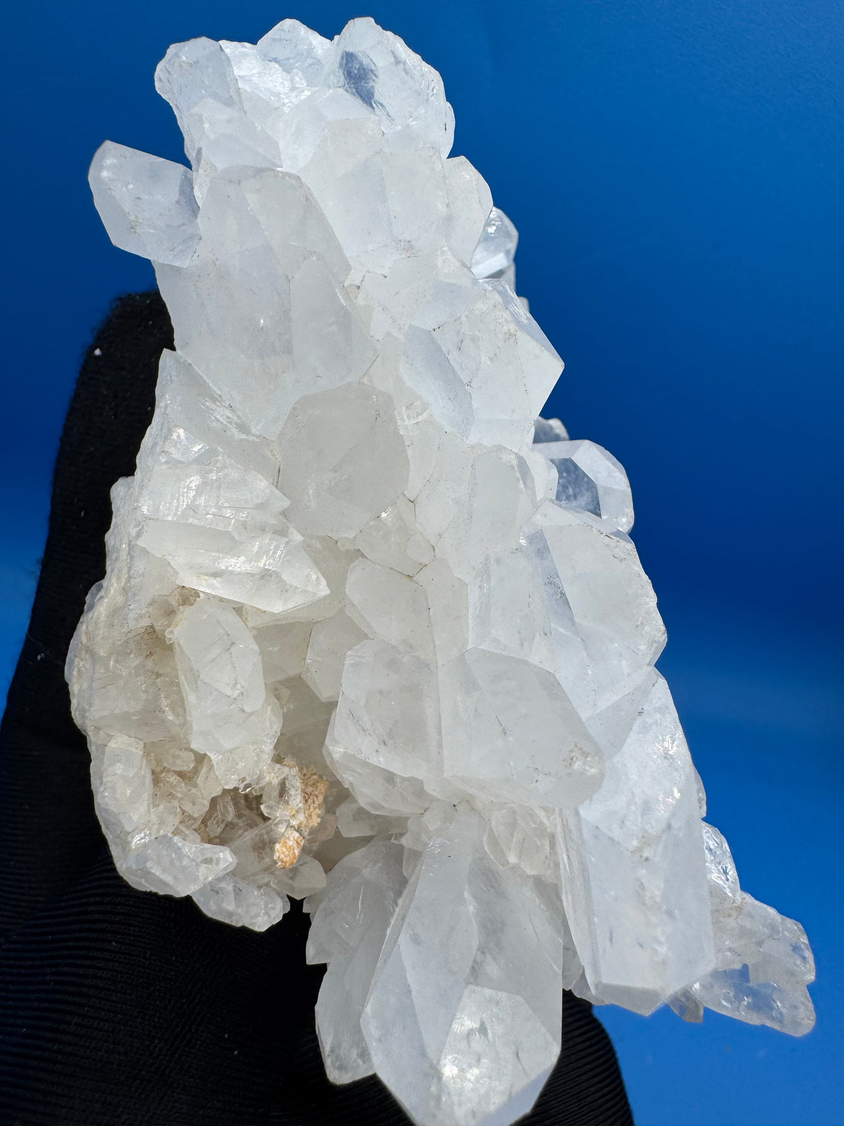Faden Quartz Specimen - 183g