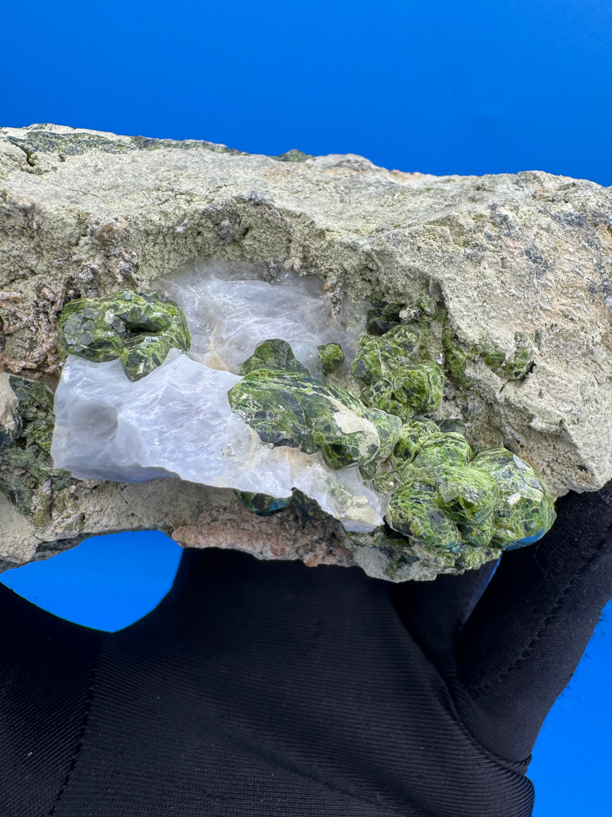 Green Garnet Specimen - 1184g