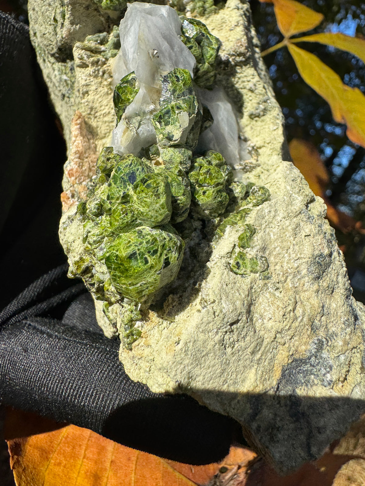 Green Garnet Specimen - 1285g