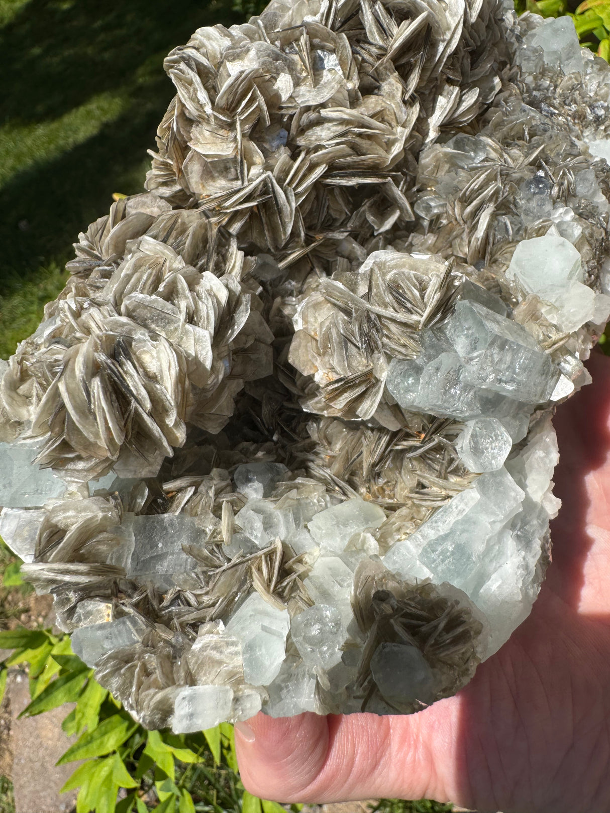Aquamarine Specimen - 2001g
