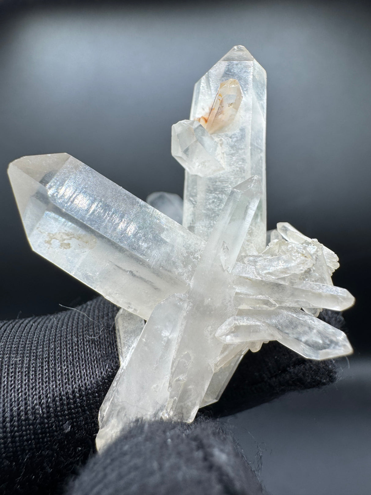 Quartz Specimen - 17g