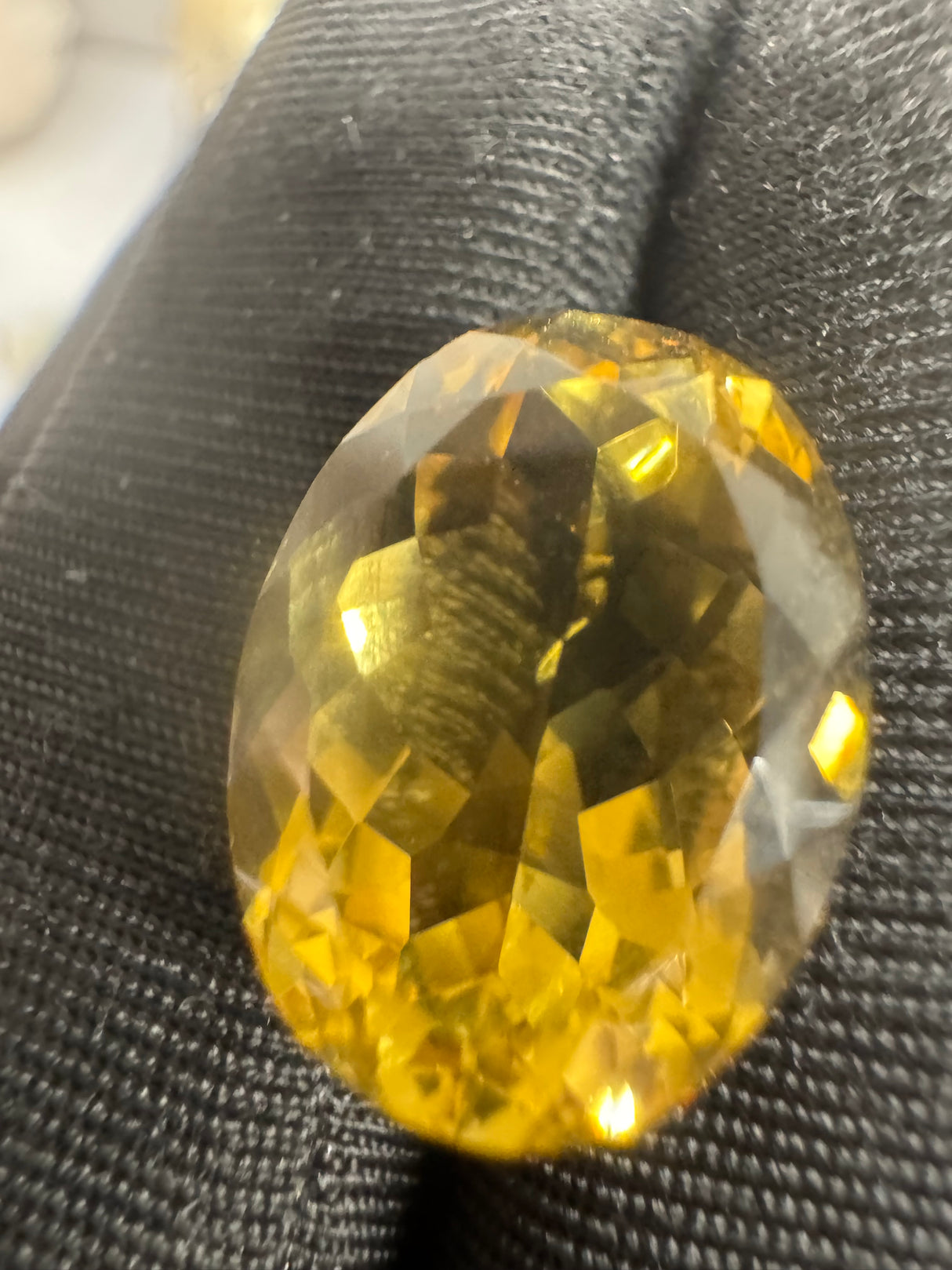 Lemon Quartz - 10.64ct