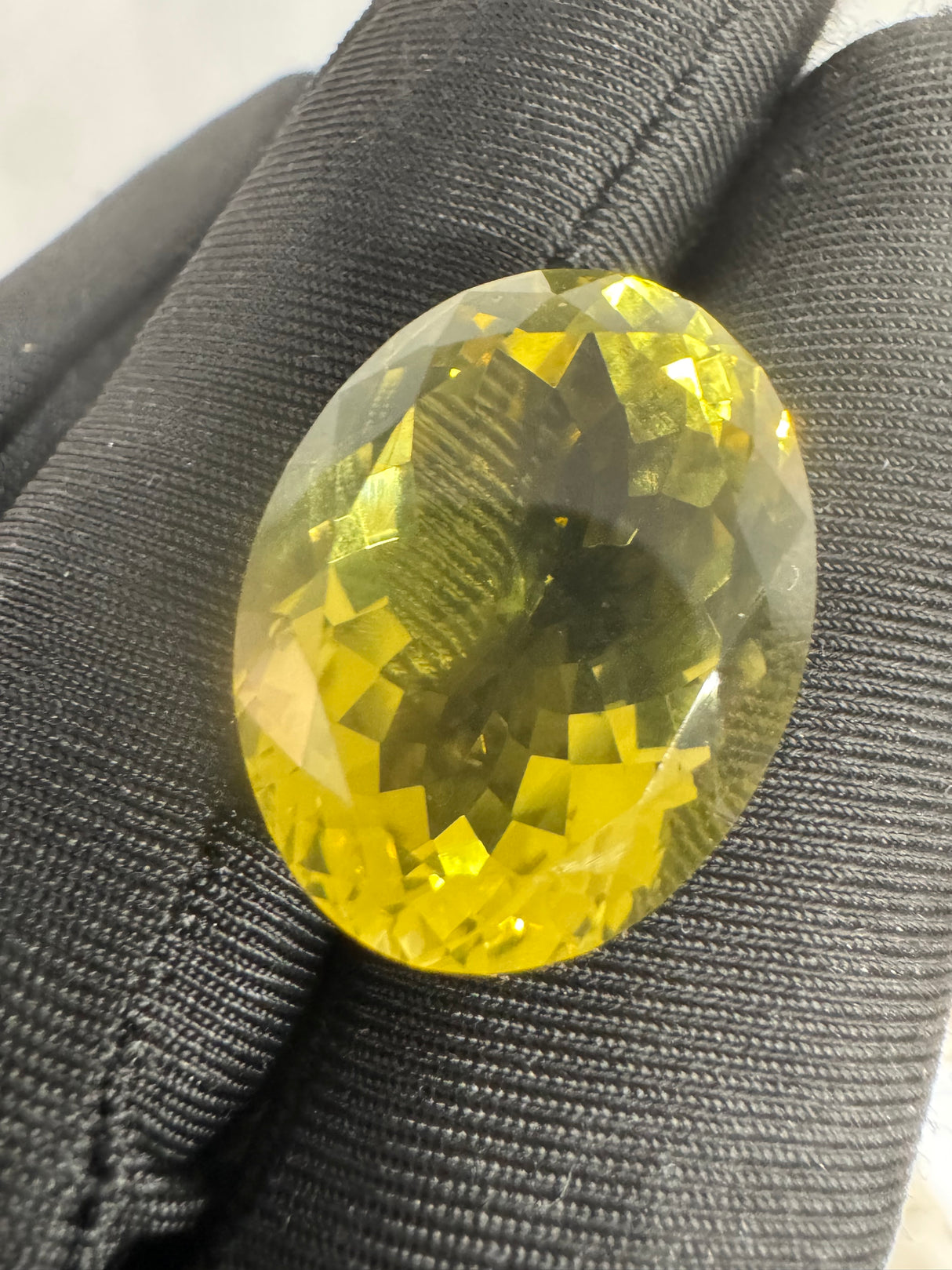 Lemon Quartz - 29.40ct