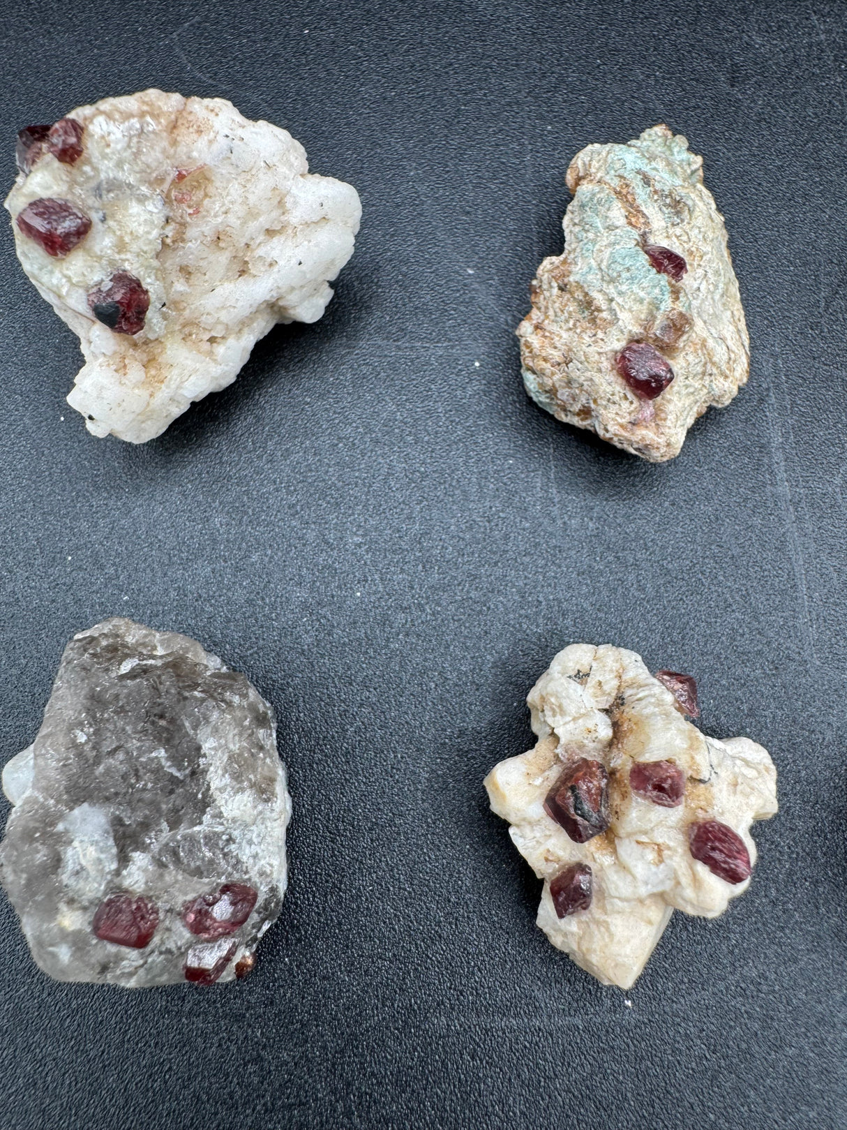 10pc Garnet Lot - 169g