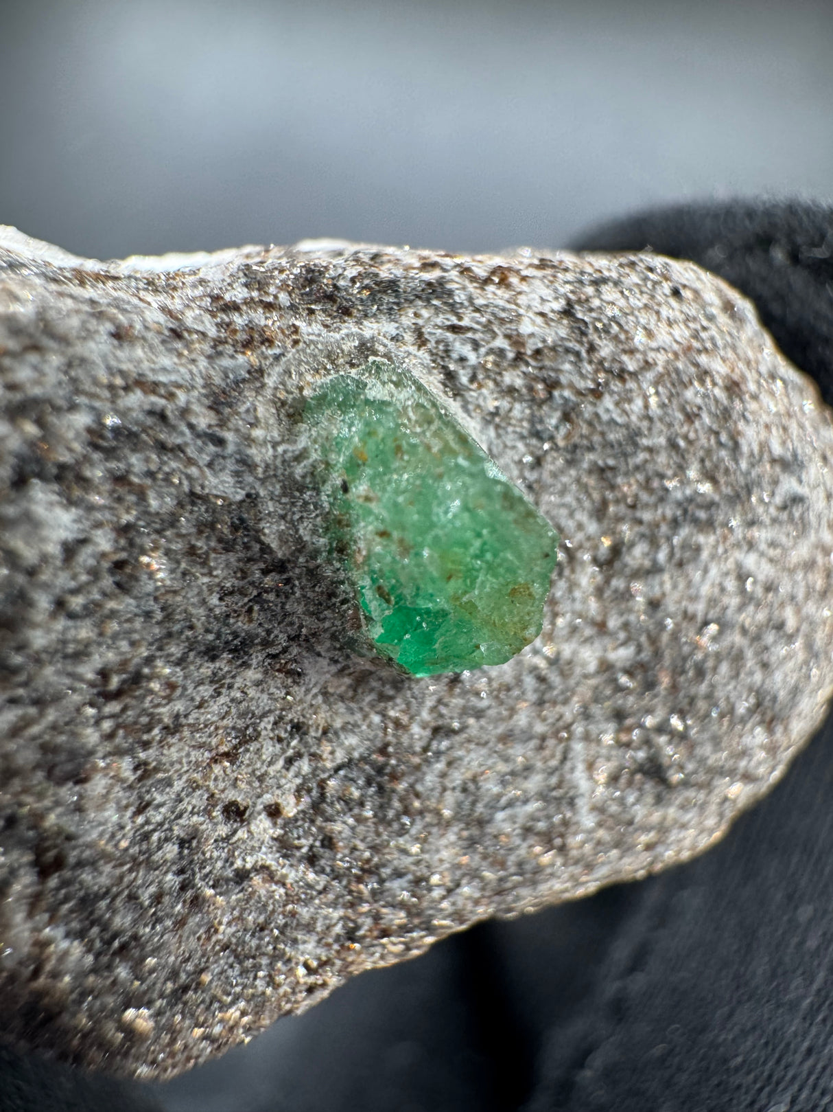 Emerald Specimen - 27g