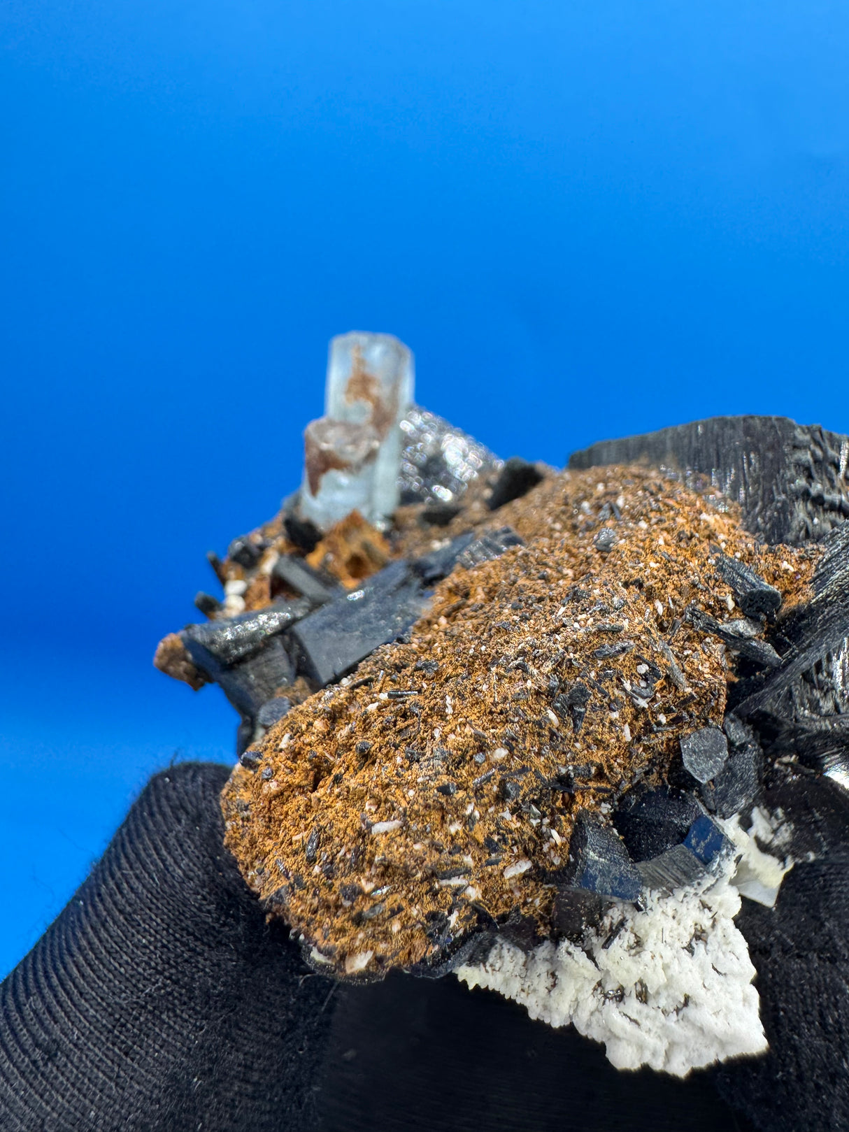 Aquamarine Specimen - 74g