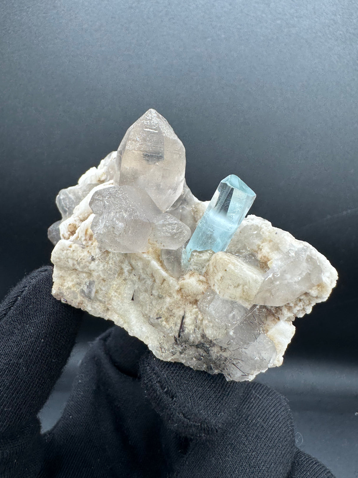 Aquamarine Specimen - 98g