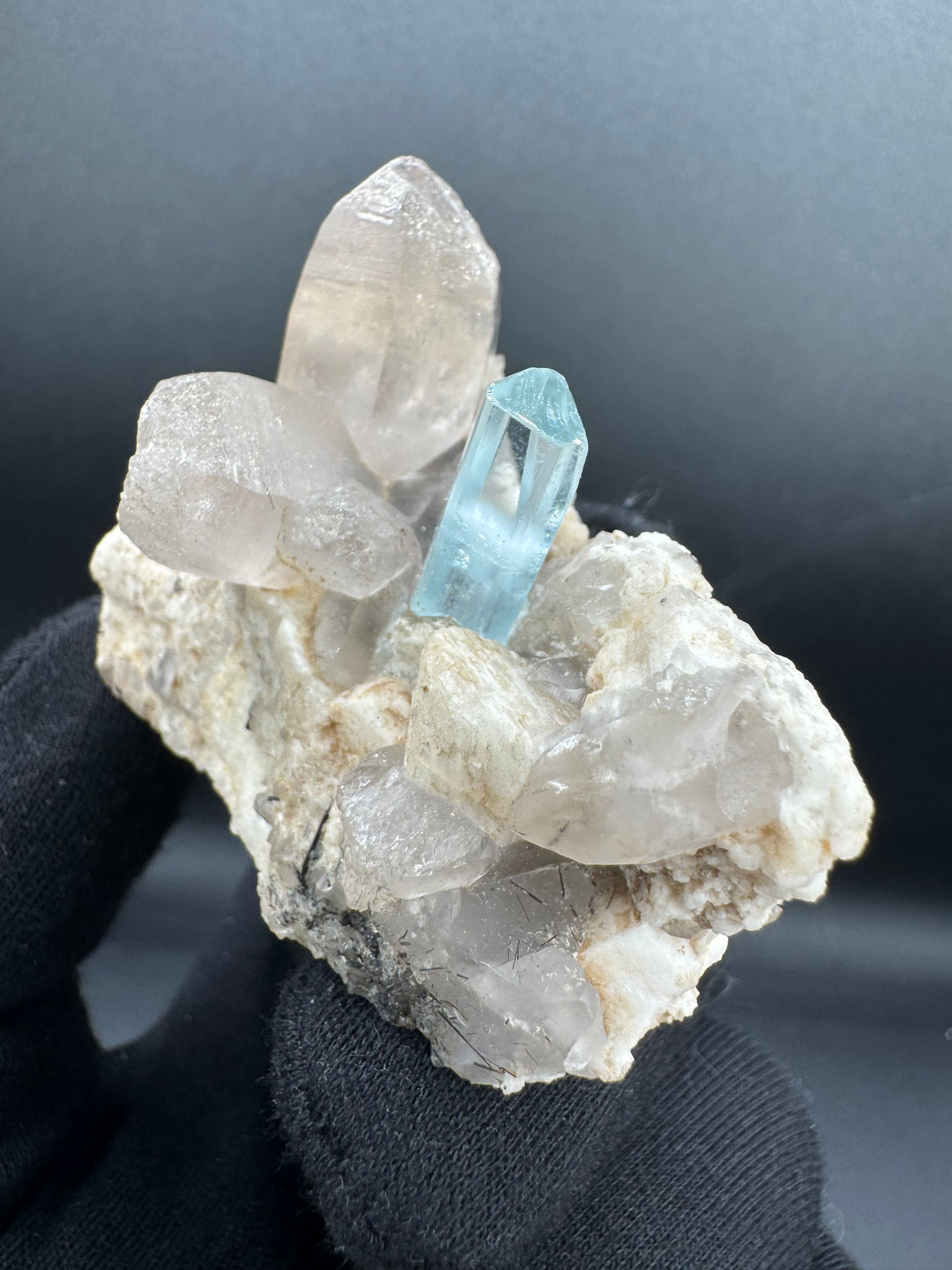 Aquamarine Specimen - 98g