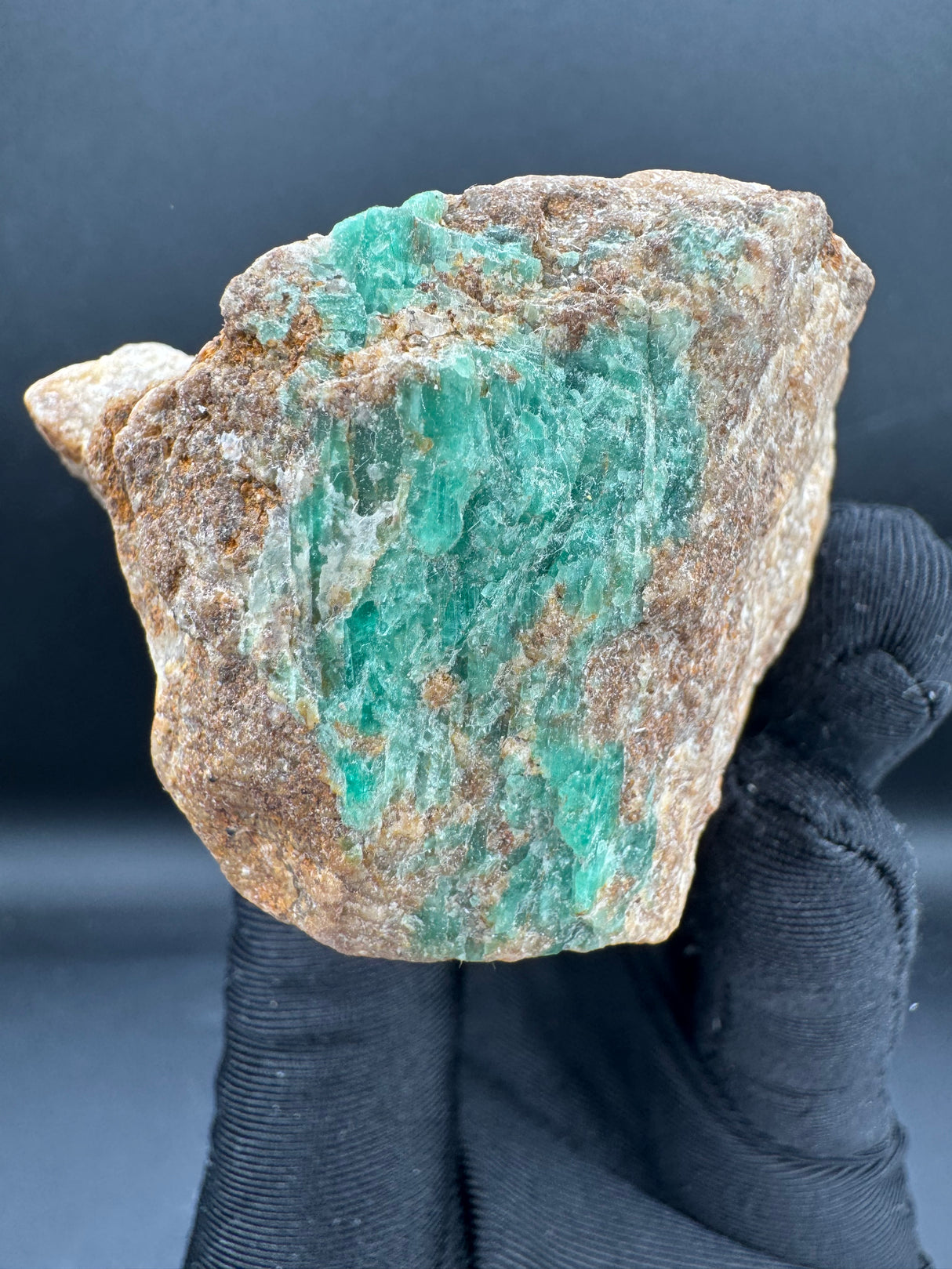 Emerald Specimen – 148g