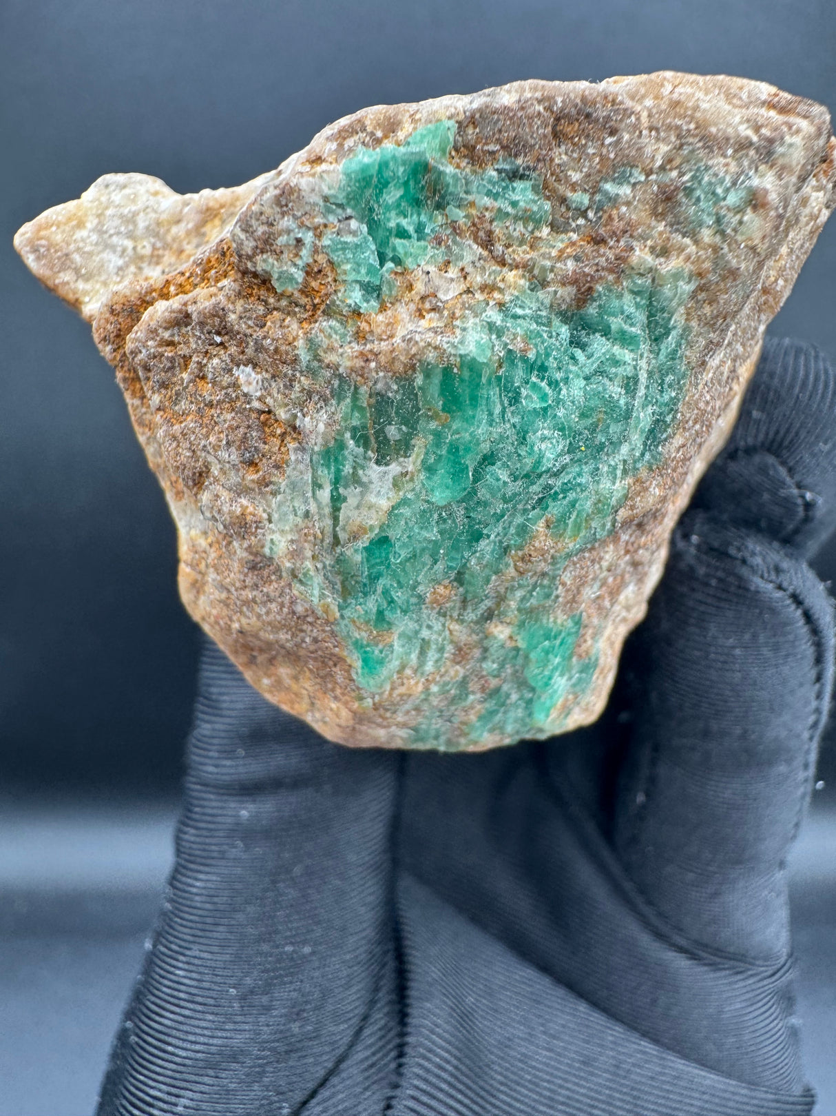 Emerald Specimen – 148g