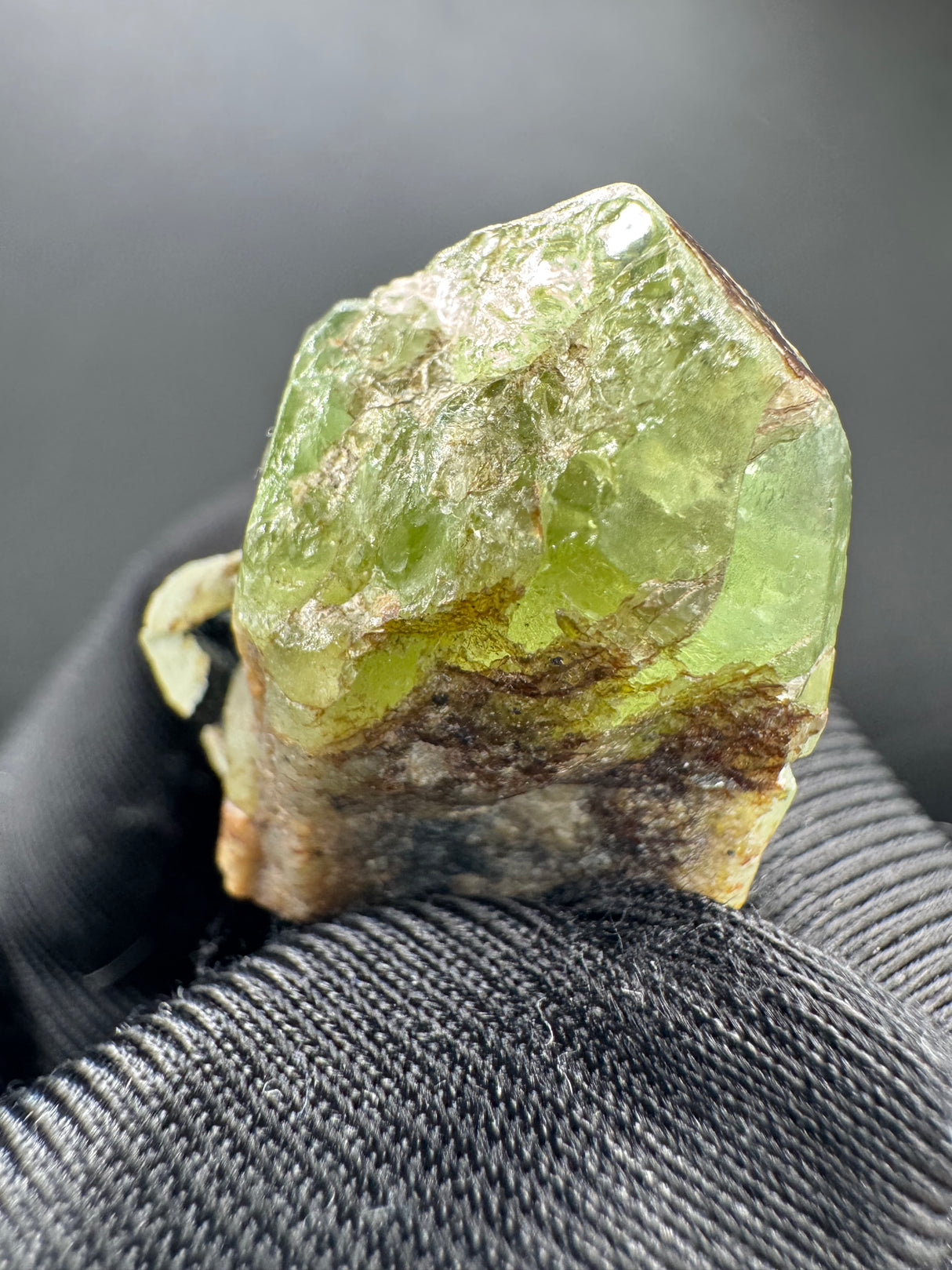 Peridot Specimen - 10g