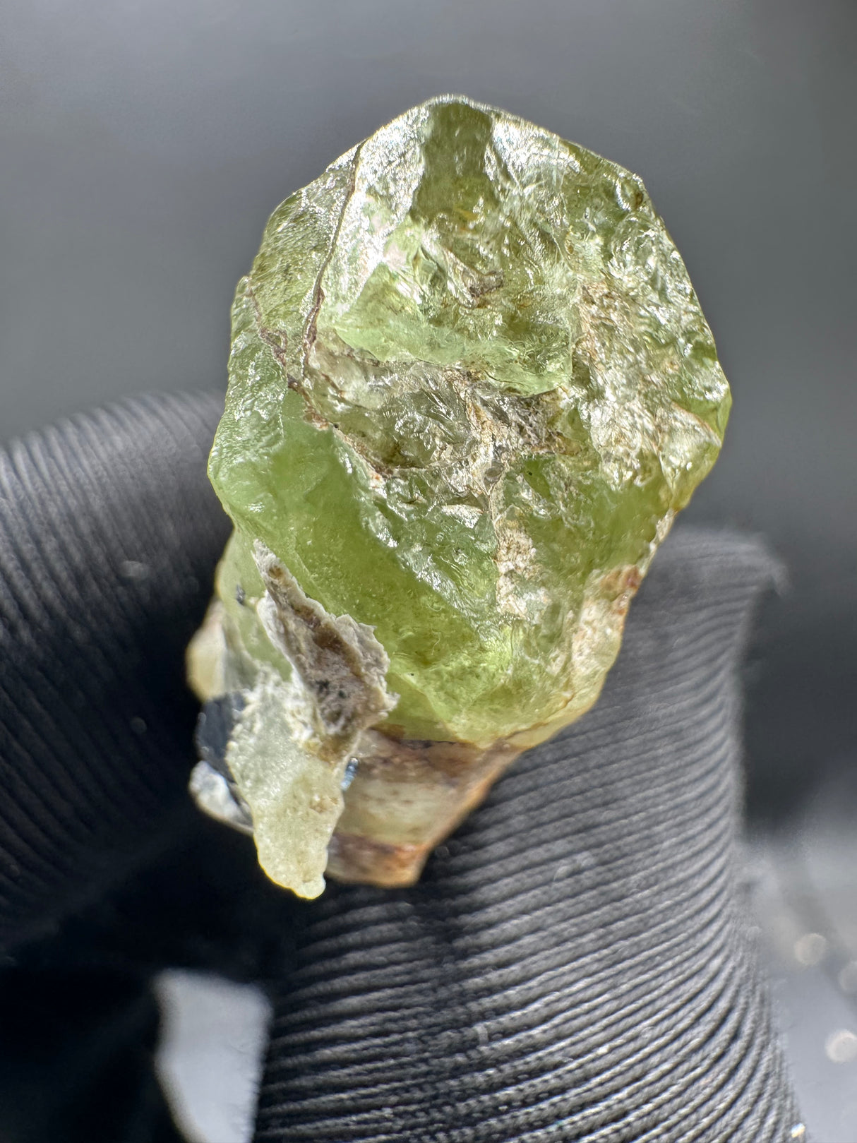 Peridot Specimen - 10g