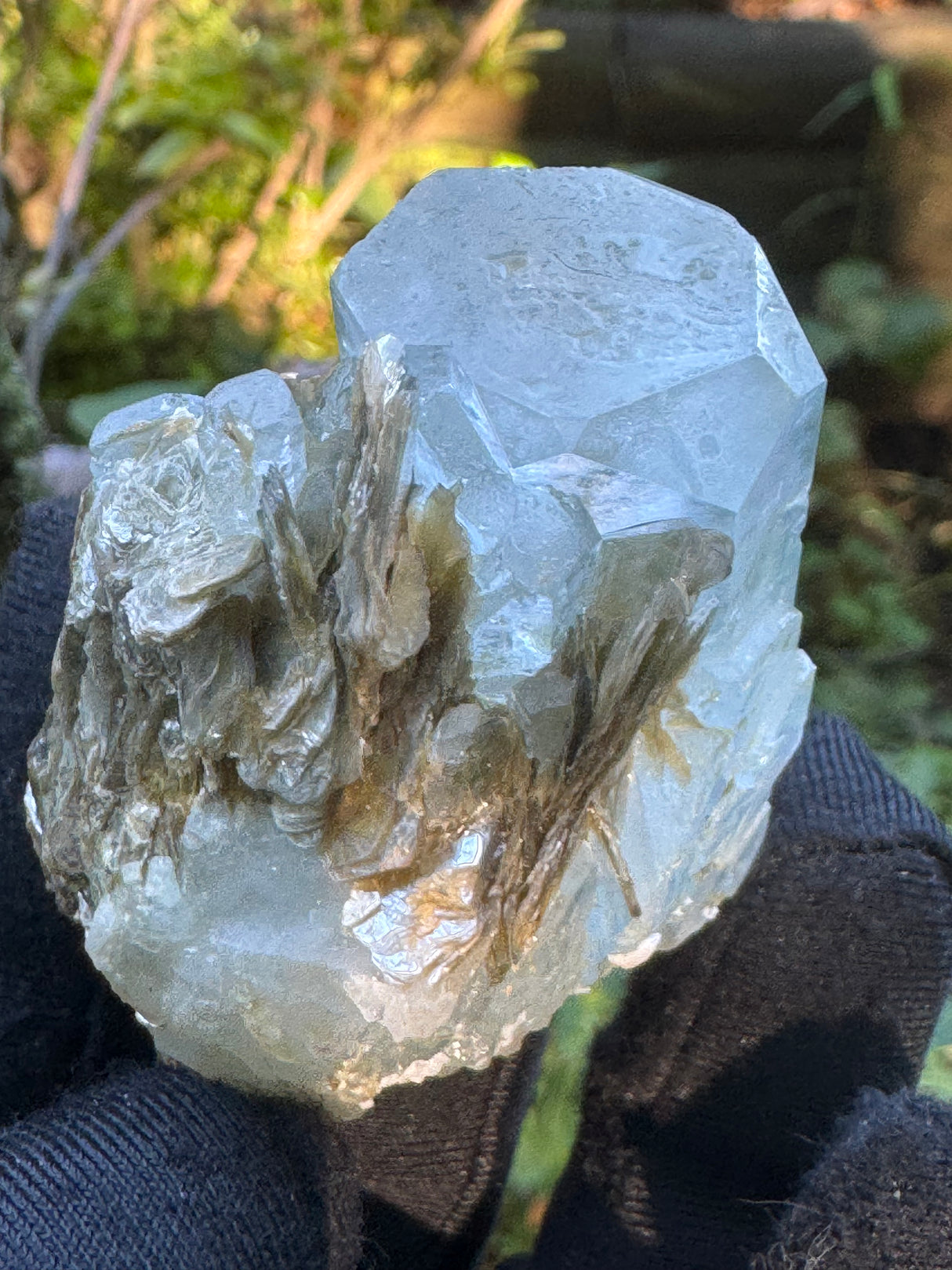 Aquamarine Specimen - 76g