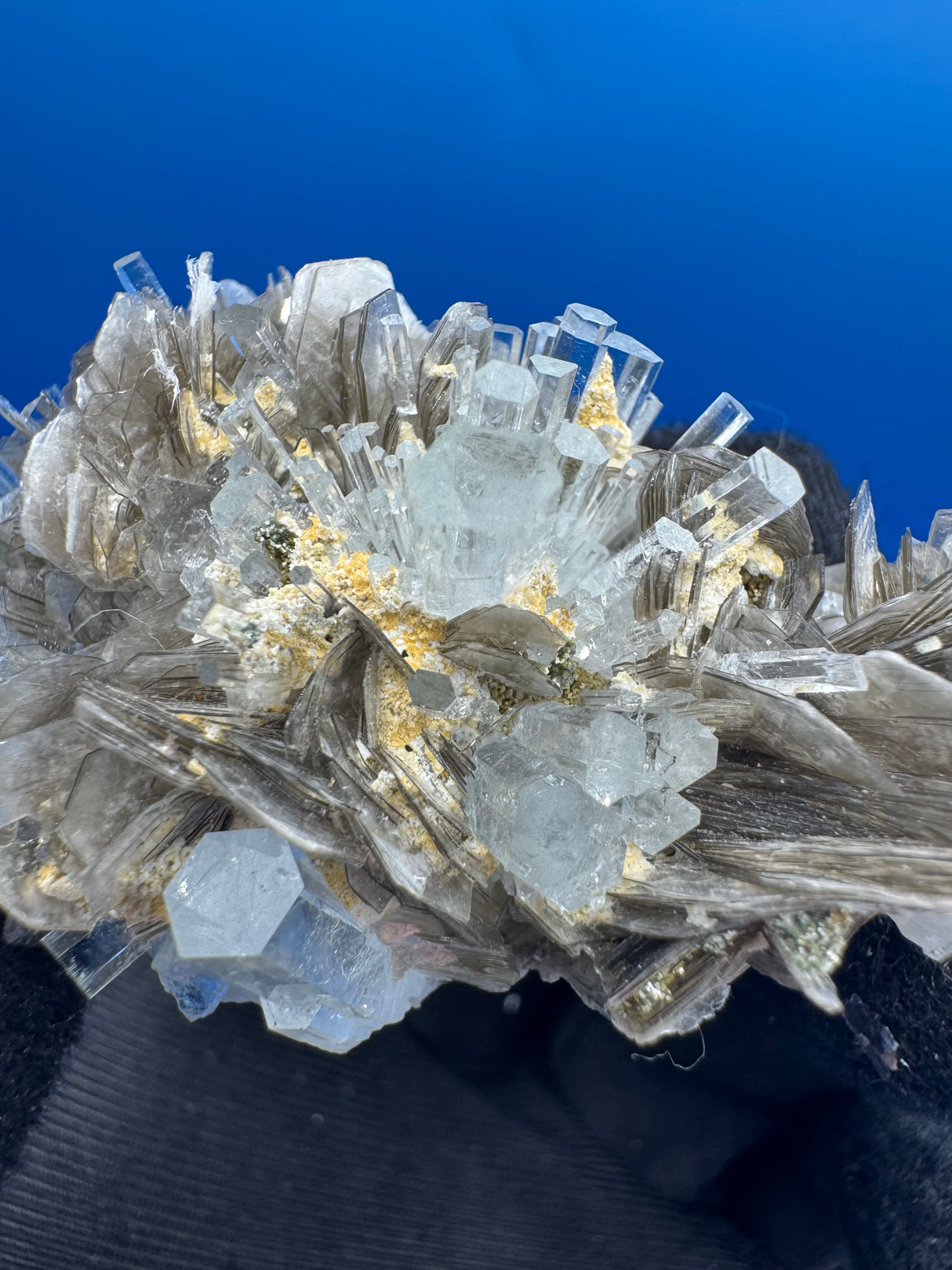 Aquamarine Specimen - 28g