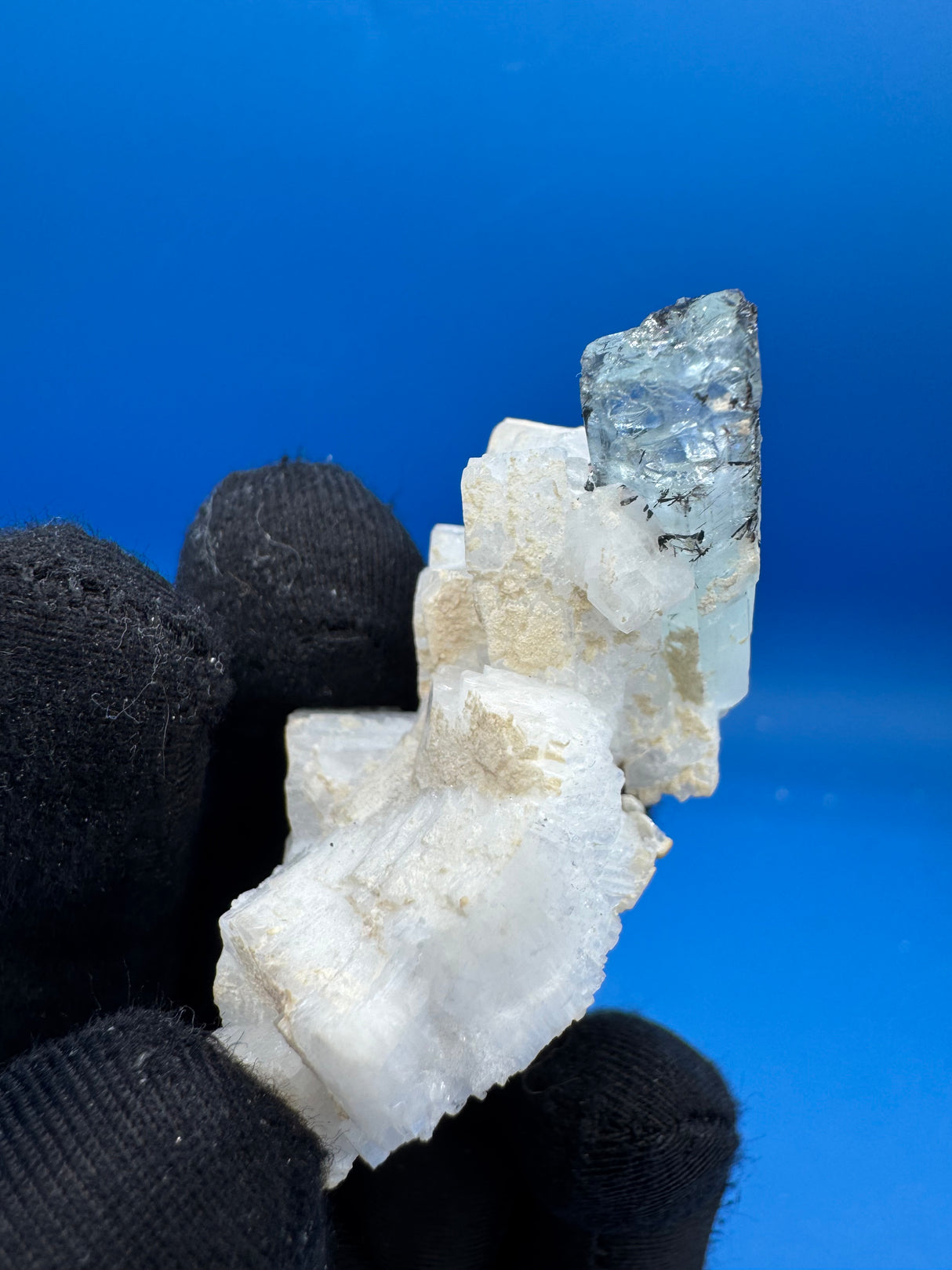 Aquamarine Specimen - 31g