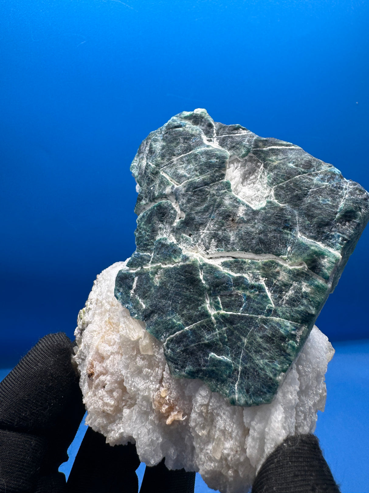 Sodalite Specimen - 519g