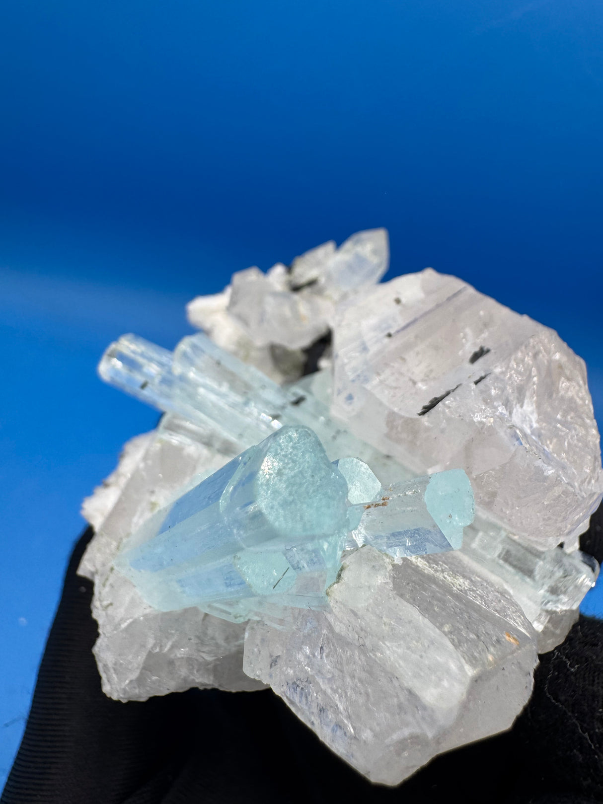 Aquamarine Specimen - 100g