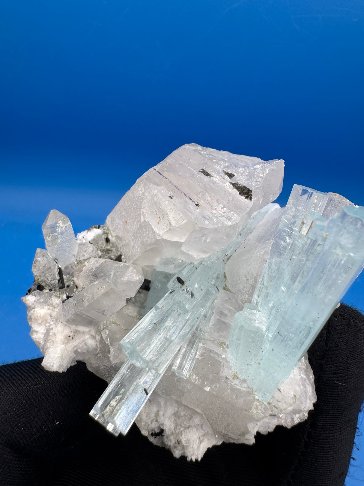 Aquamarine Specimen - 100g