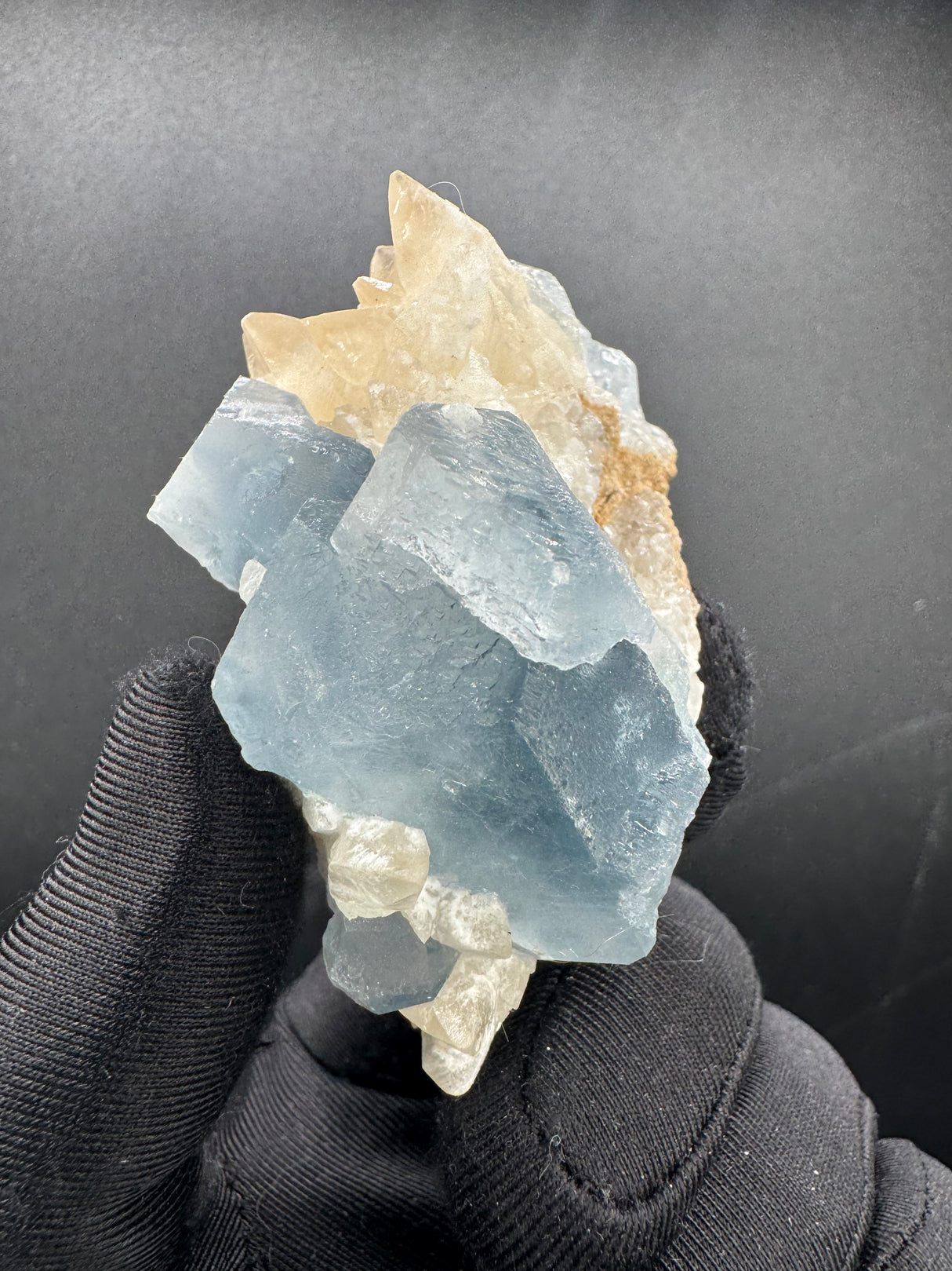 Celestine Specimen - 119g
