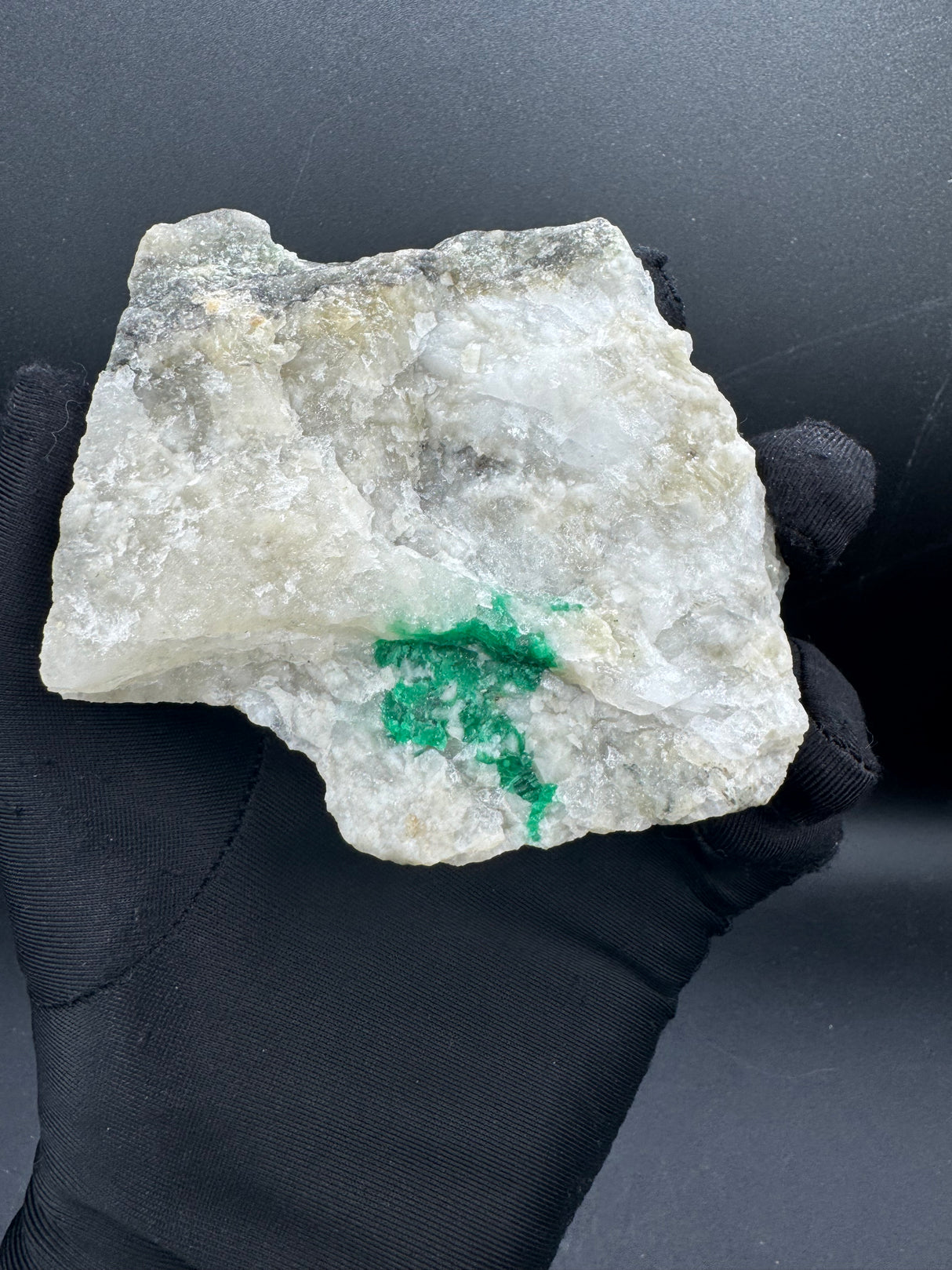 Emerald Specimen - 322g