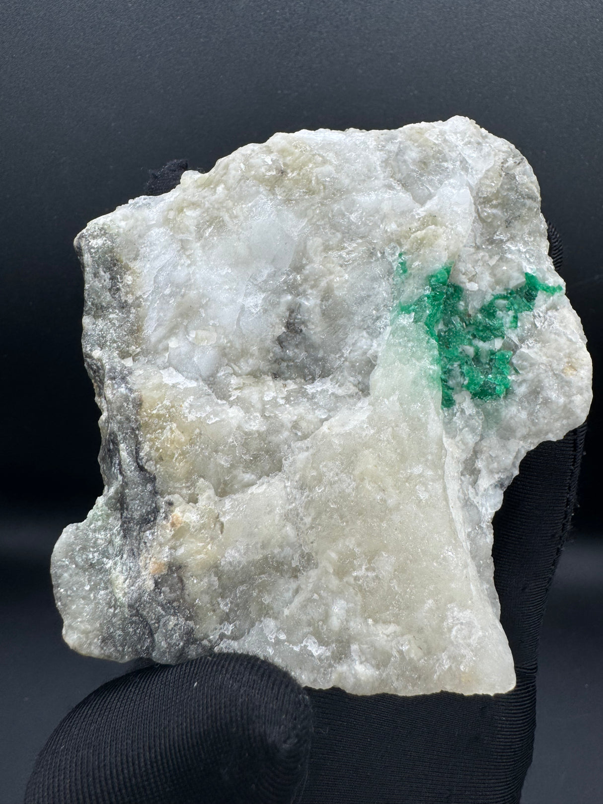 Emerald Specimen - 322g