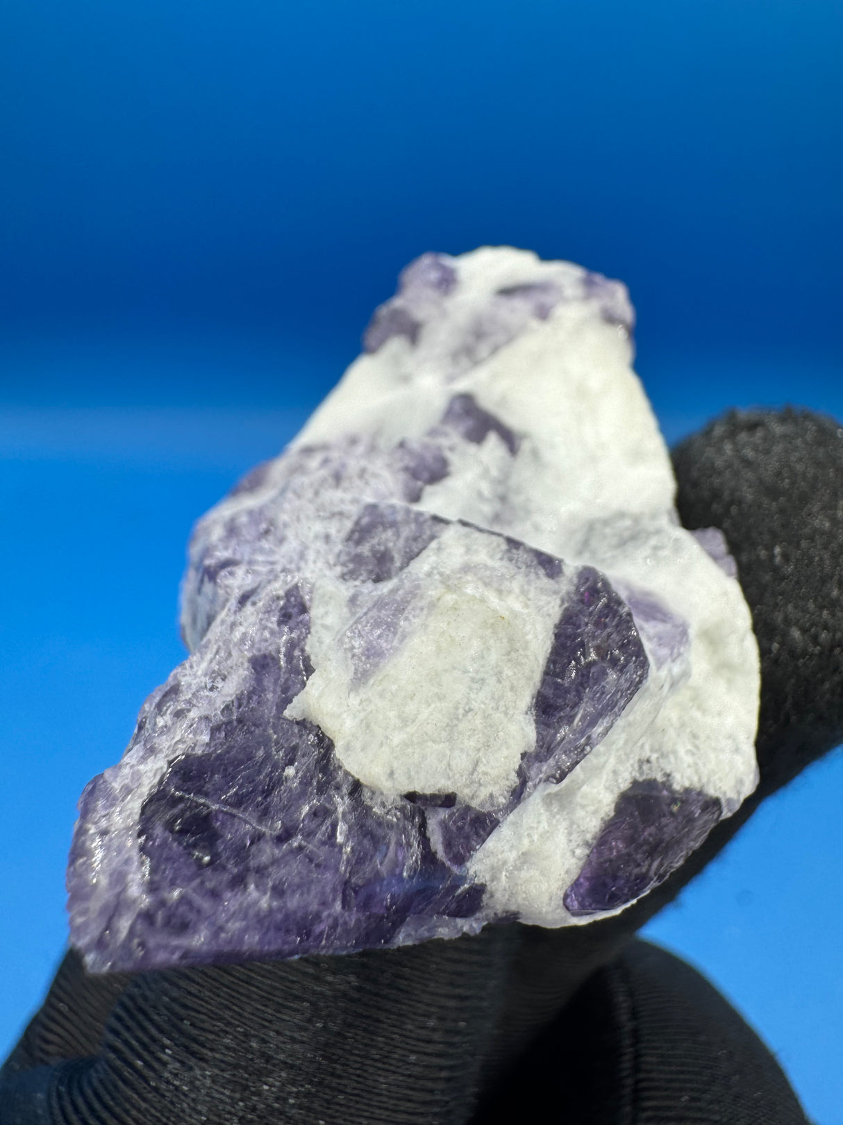 Scapolite Specimen – 33g