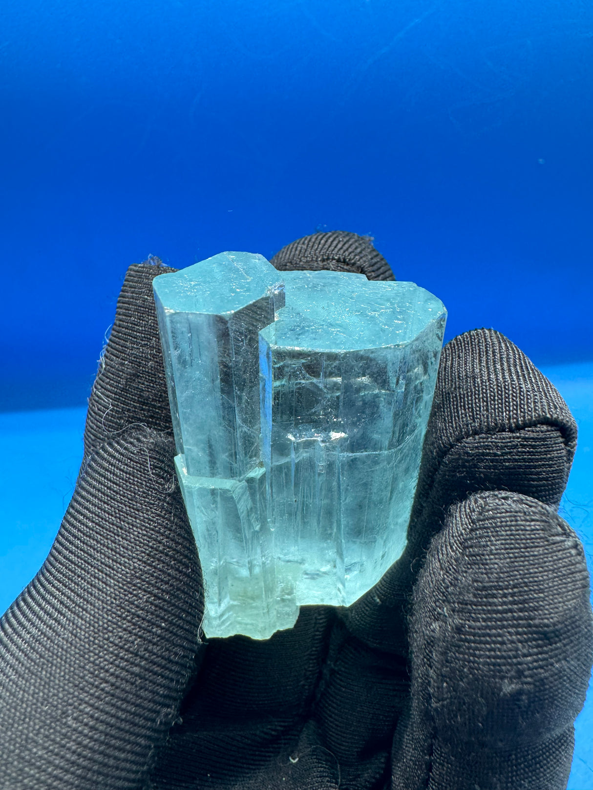 Aquamarine Crystal - 38.337g