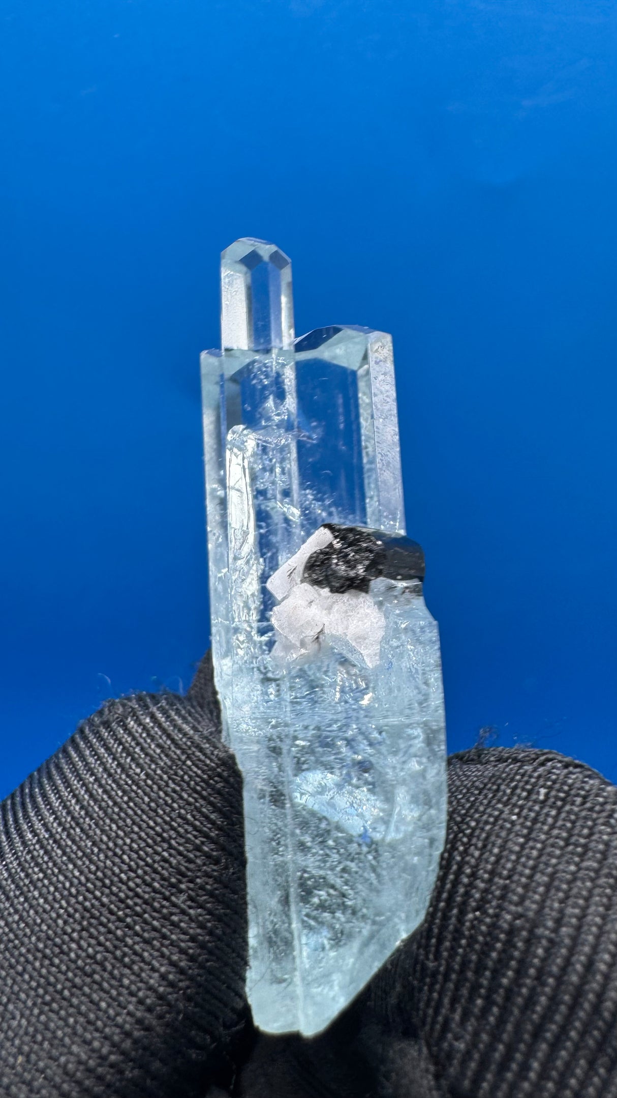 Aquamarine Crystal - 8.222g