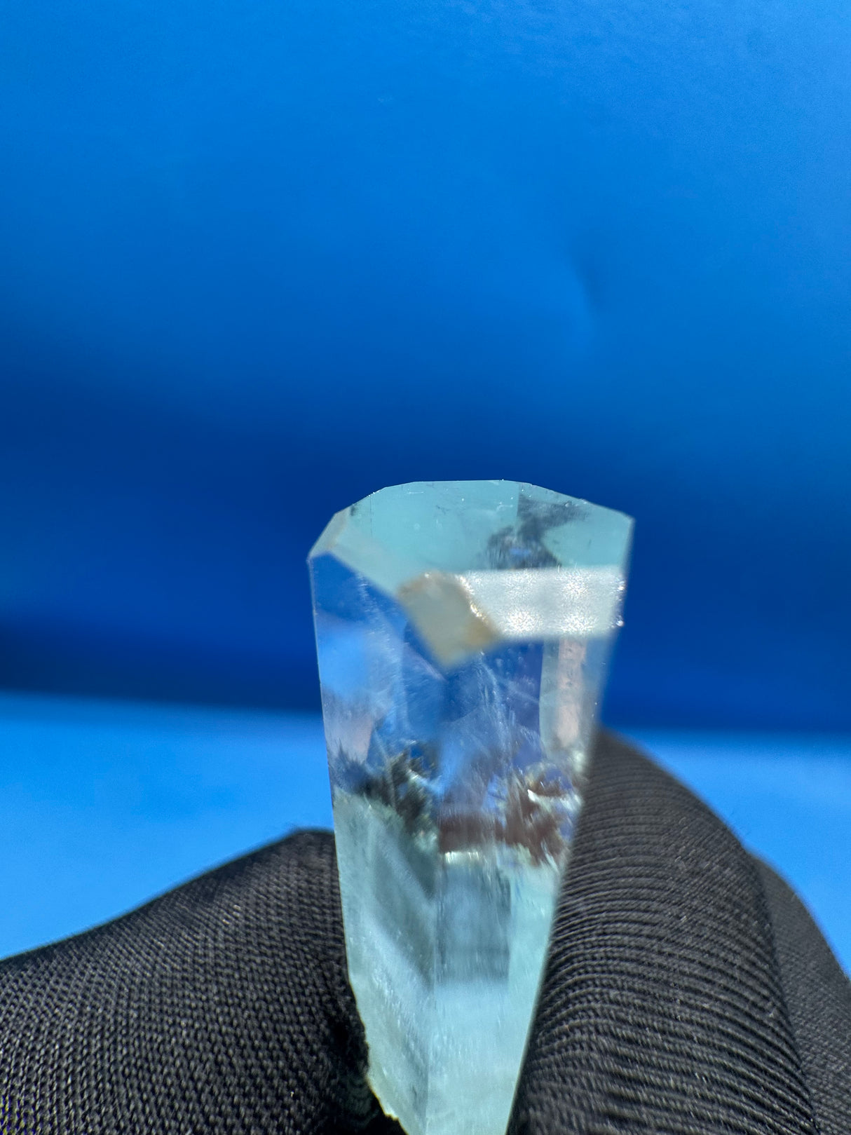 Aquamarine Crystal - 6.832g