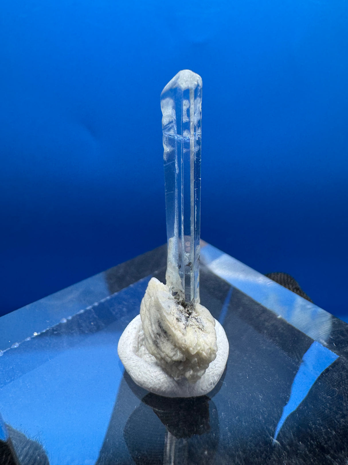 Aquamarine Crystal - 2.865g