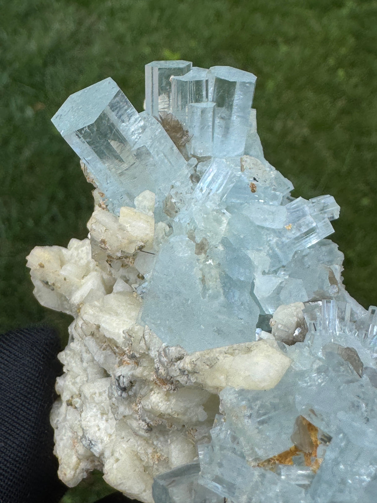 Museum-Grade Aquamarine Specimen -191g