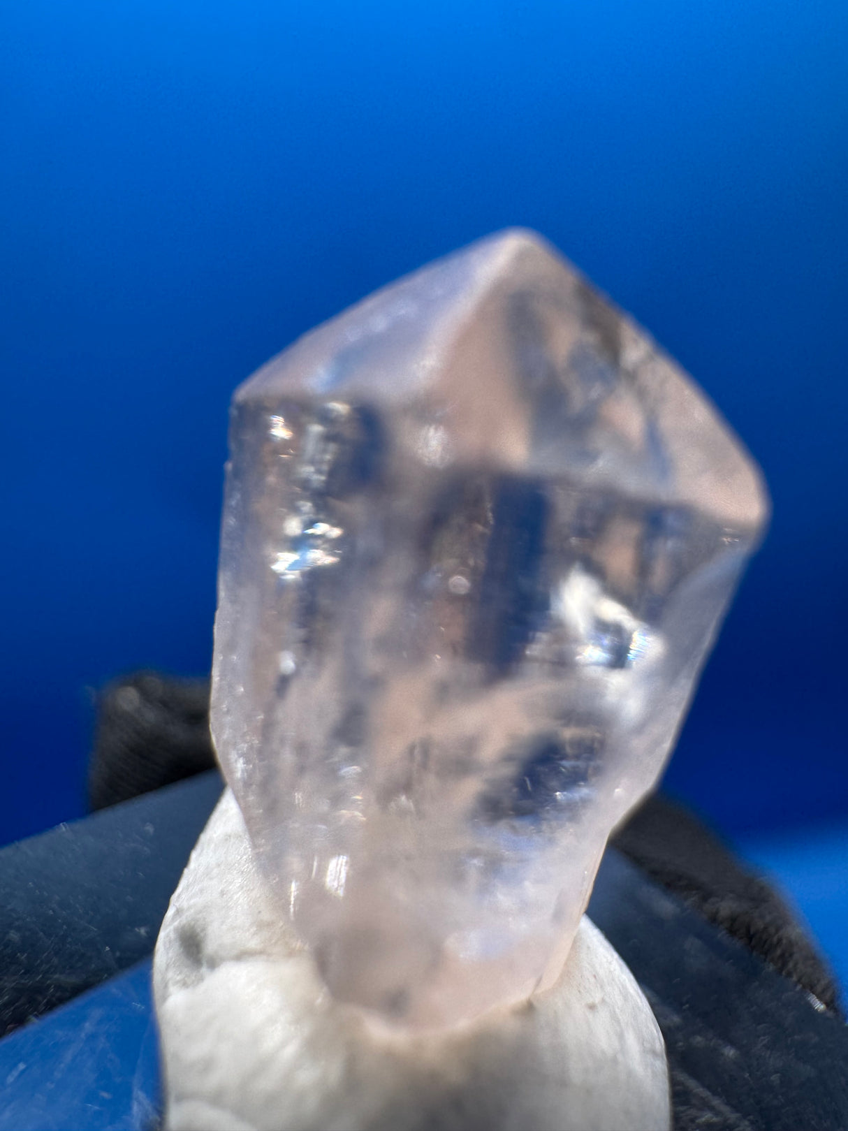 Imperial Topaz Crystal - 13.565ct