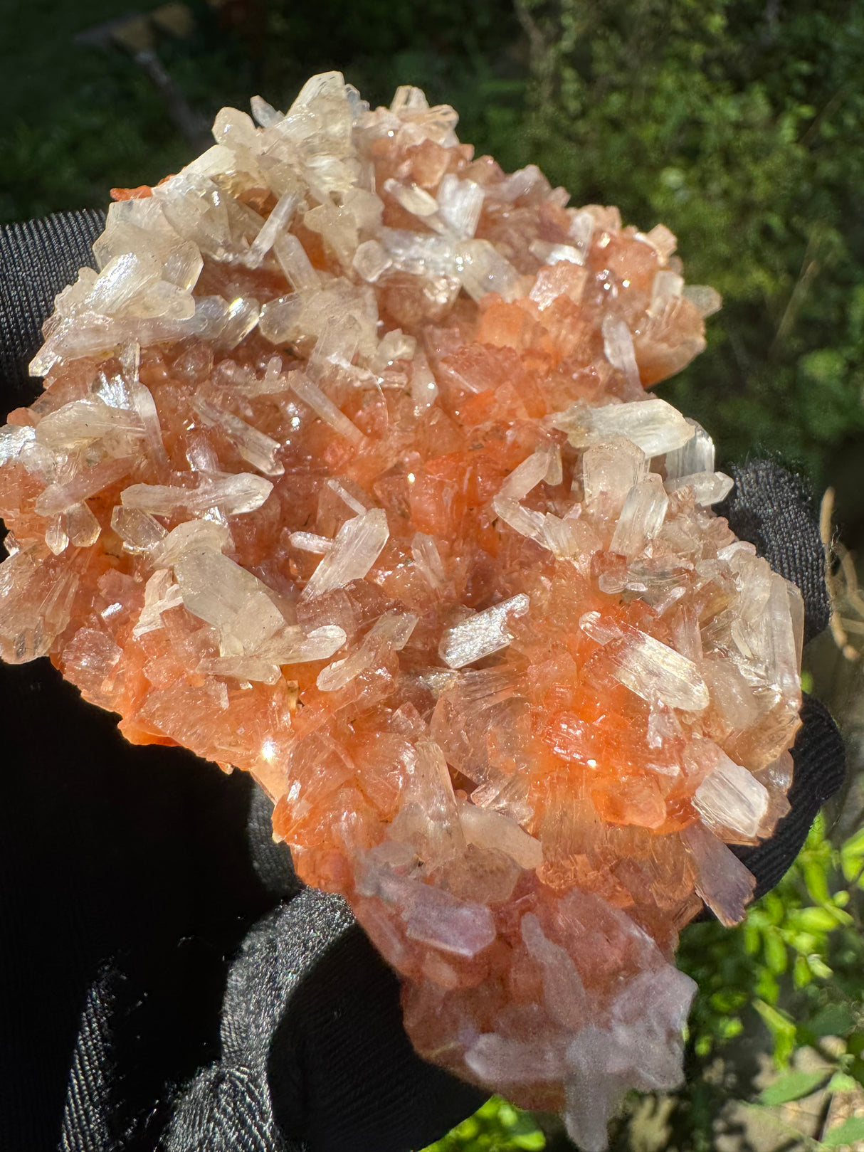 Red Heulandite with Stilbite – 27g