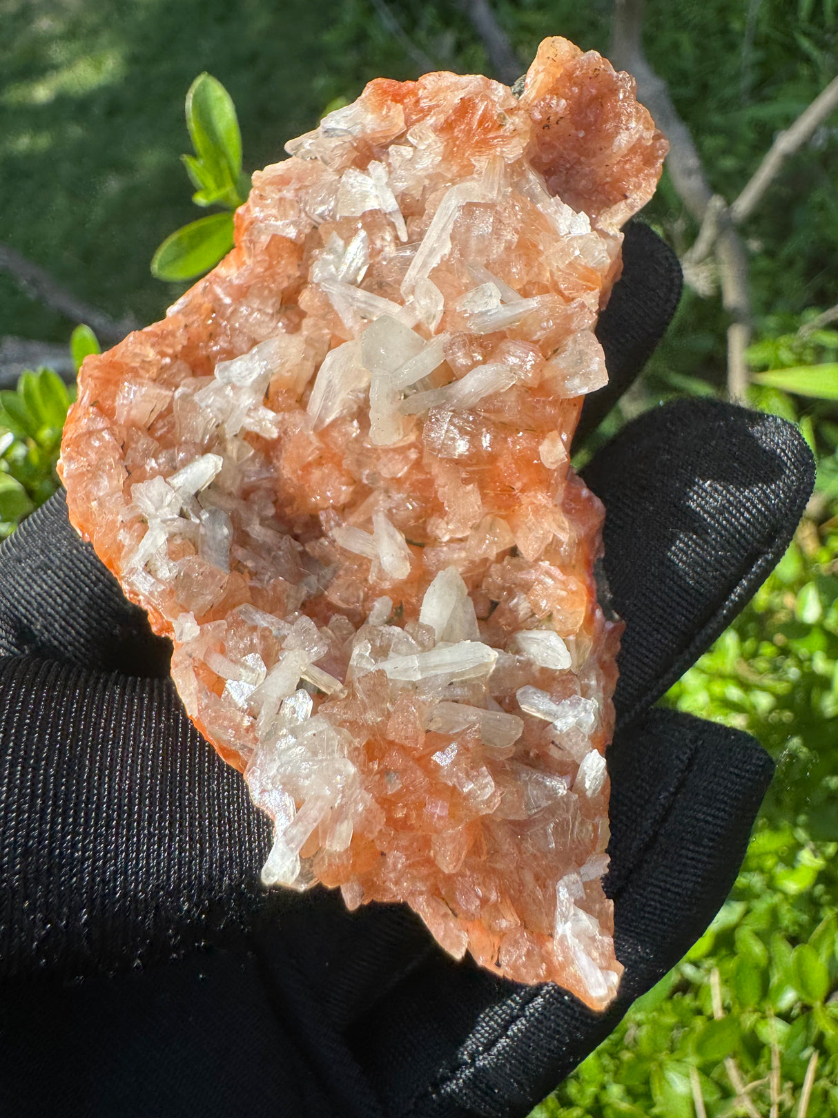 Red Heulandite with Stilbite – 29g