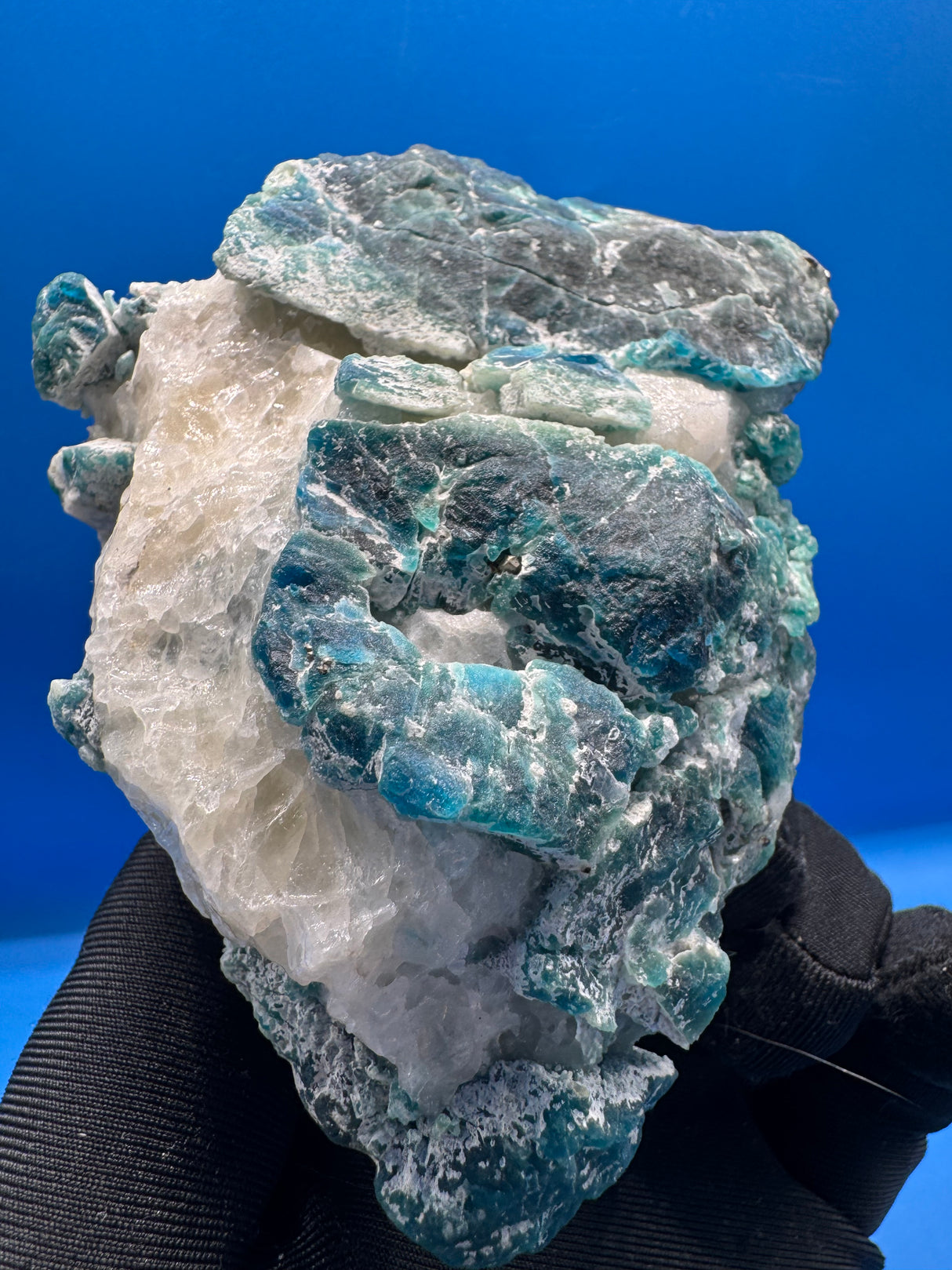 Sodalite Specimen - 392g