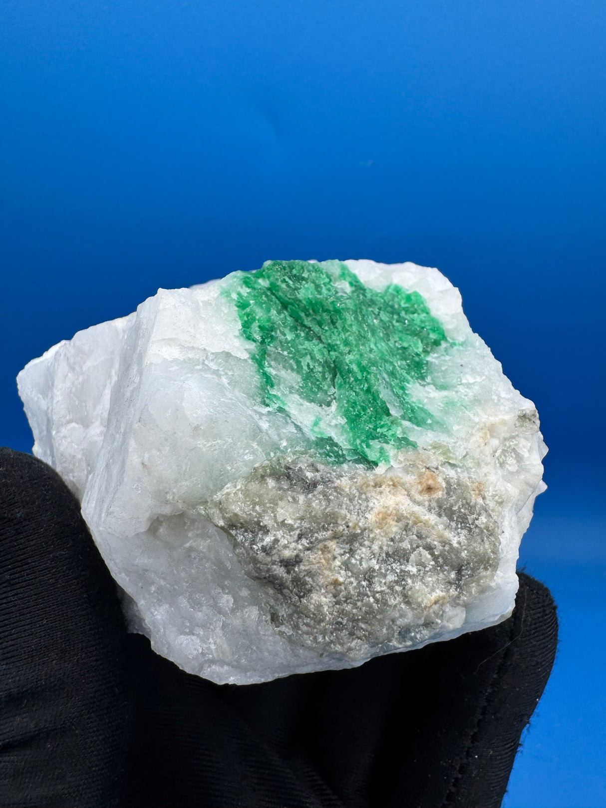 Emerald Specimen - 502g
