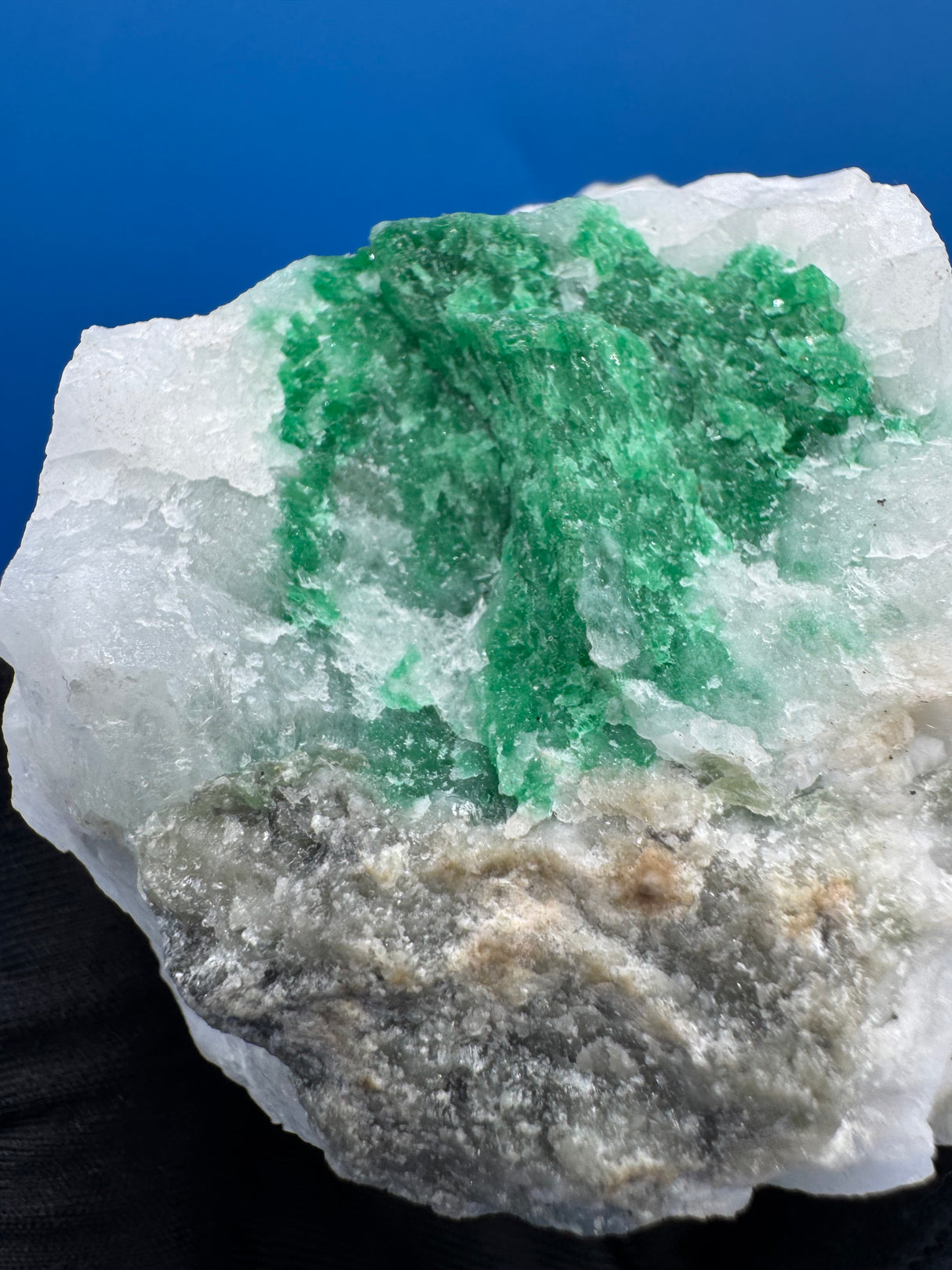 Emerald Specimen - 502g