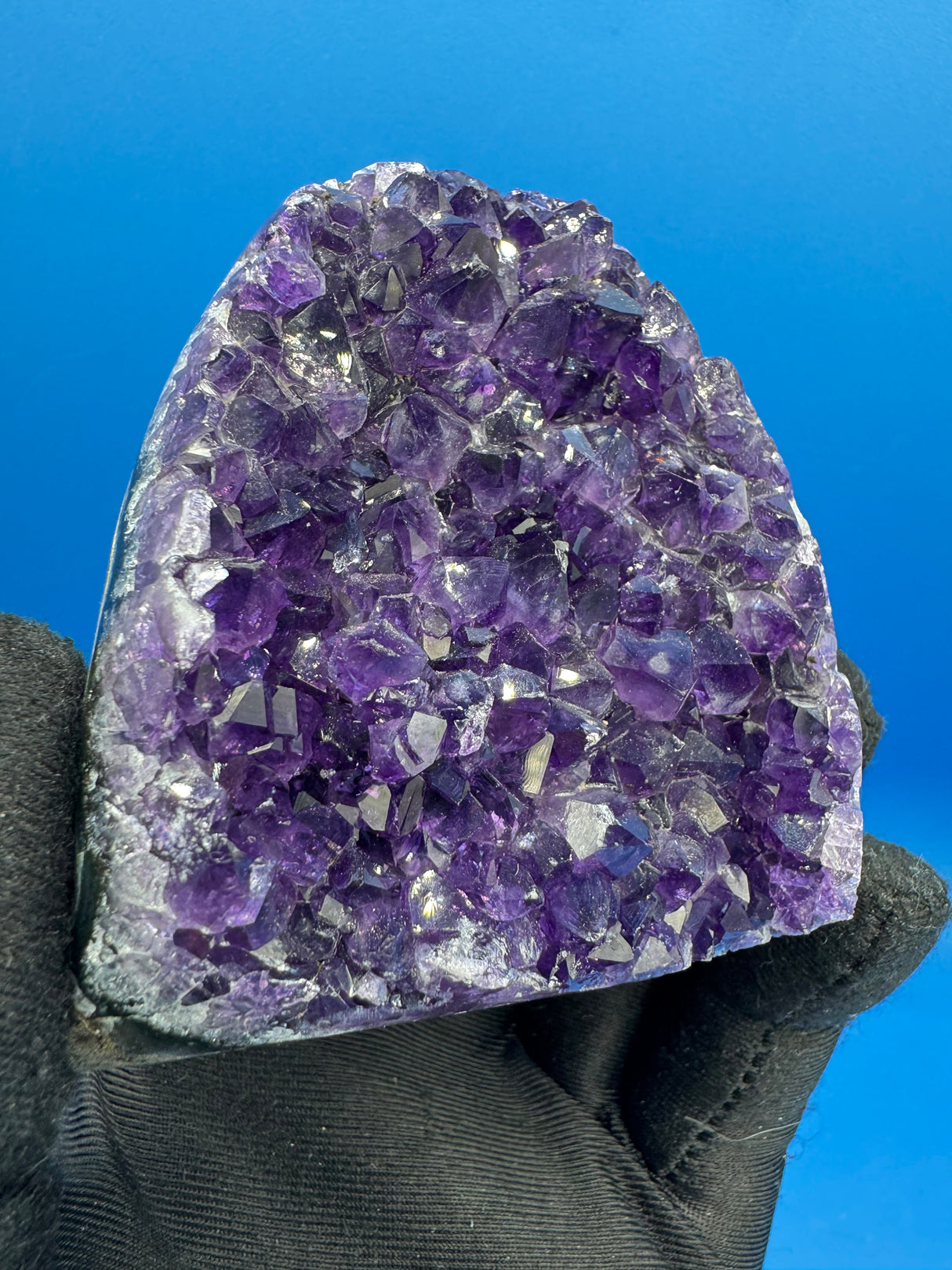 Amethysy Geode - 318g