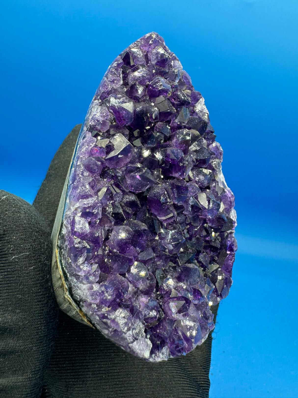Amethysy Geode - 280g