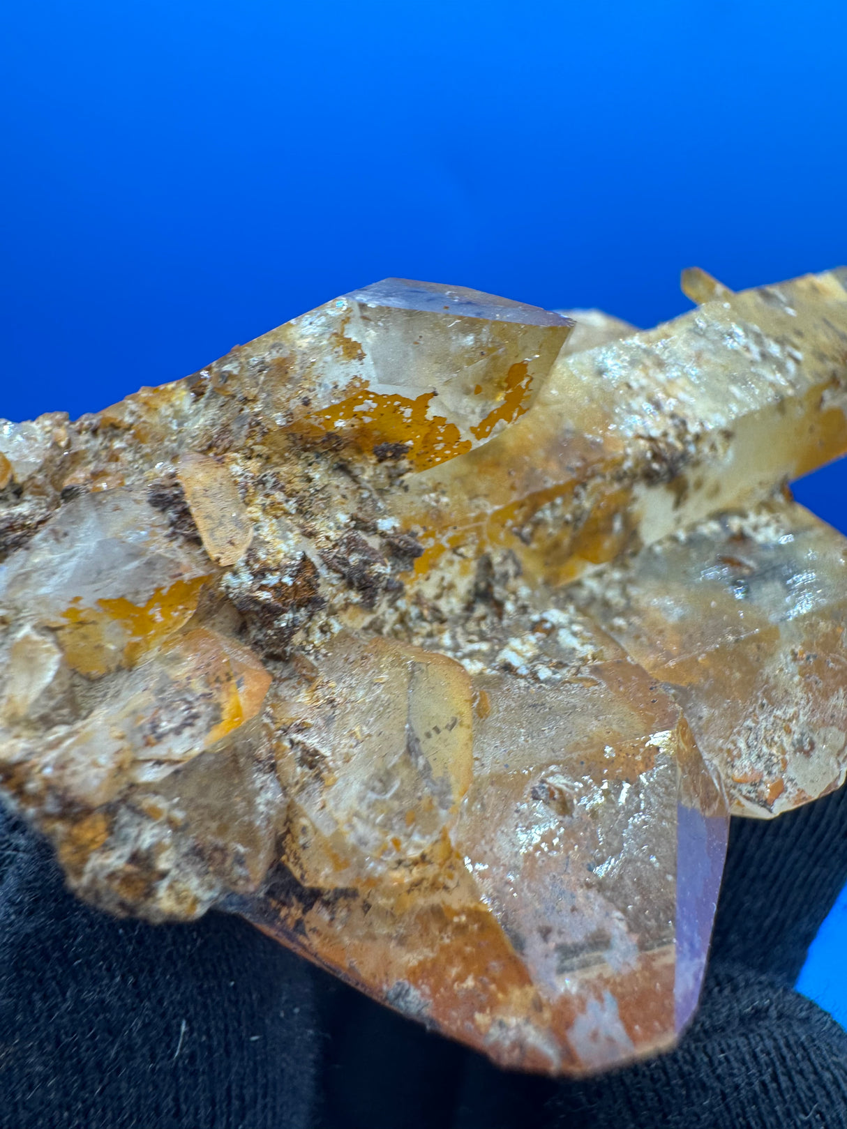 Quartz Specimen - 60g