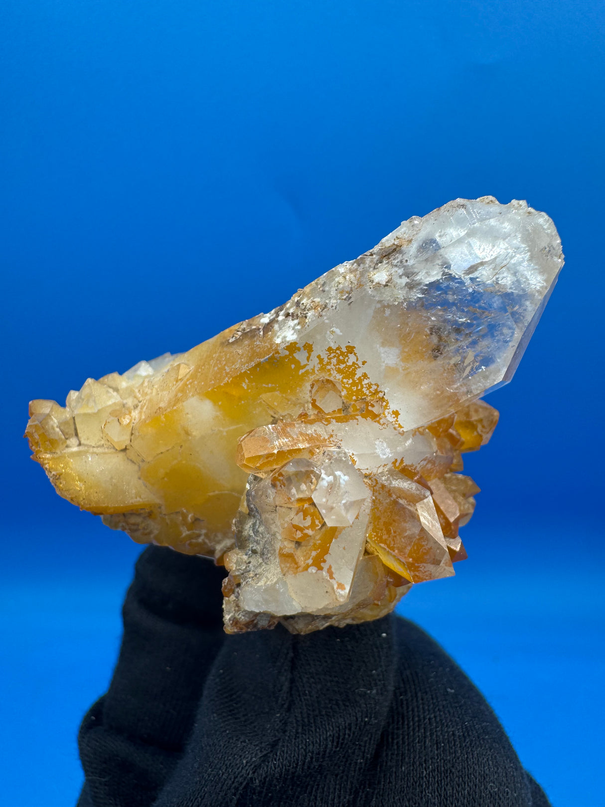 Quartz Specimen - 69g
