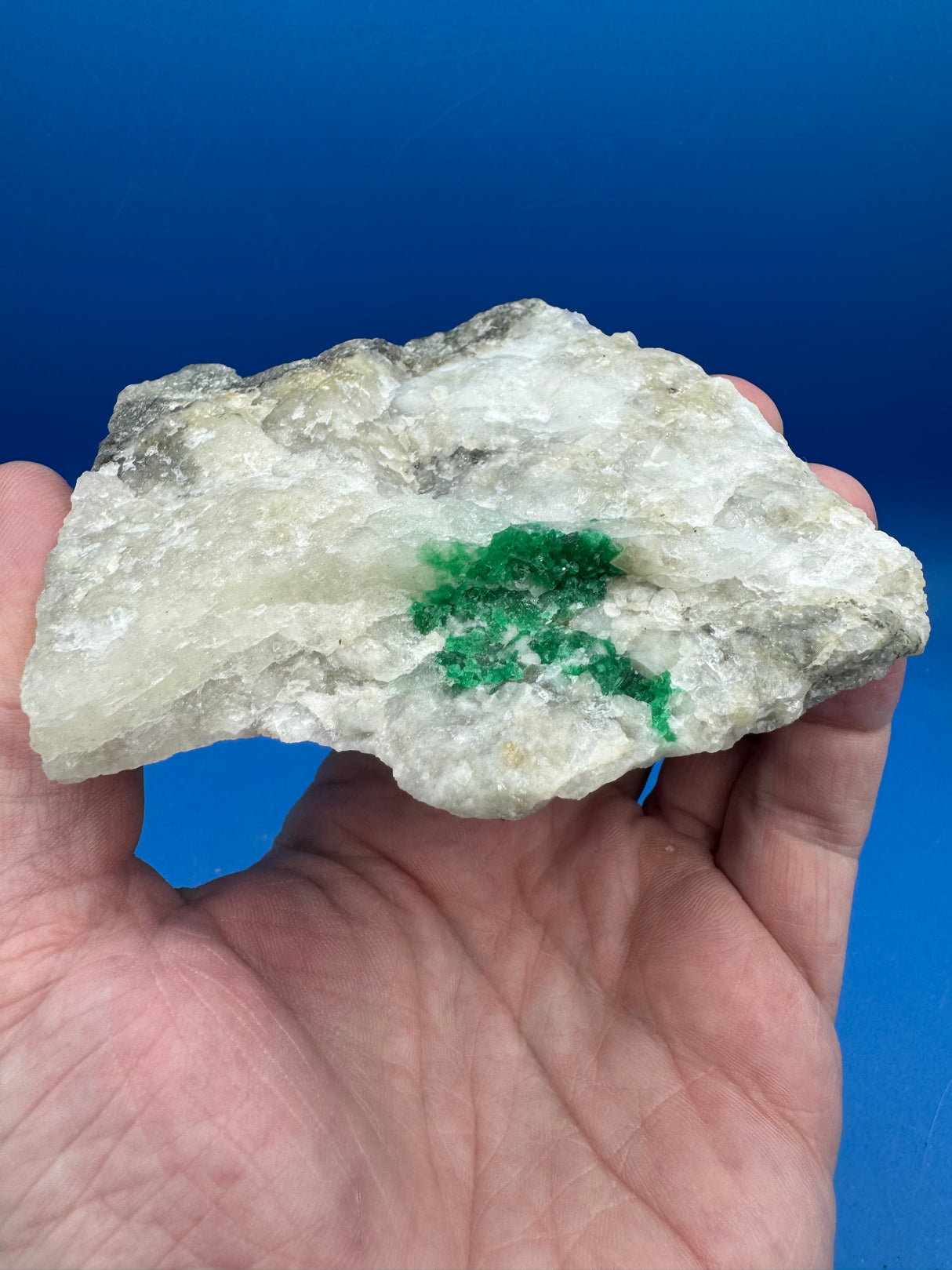 Emerald Specimen - 322g