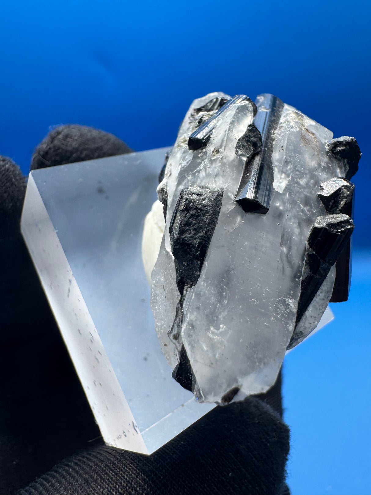 Quartz and Black Tourmaline - 30g