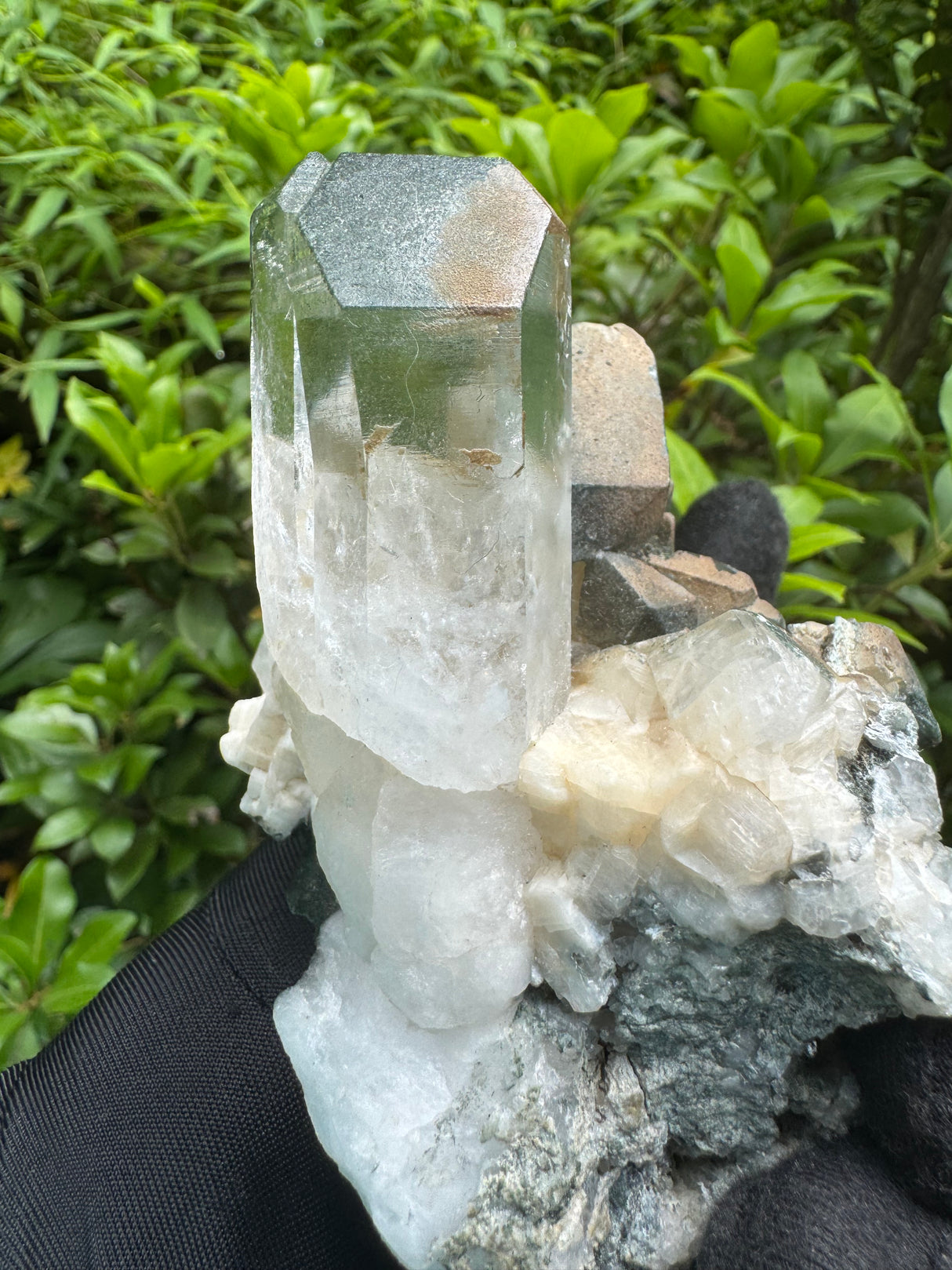 Quartz Specimen - 300g