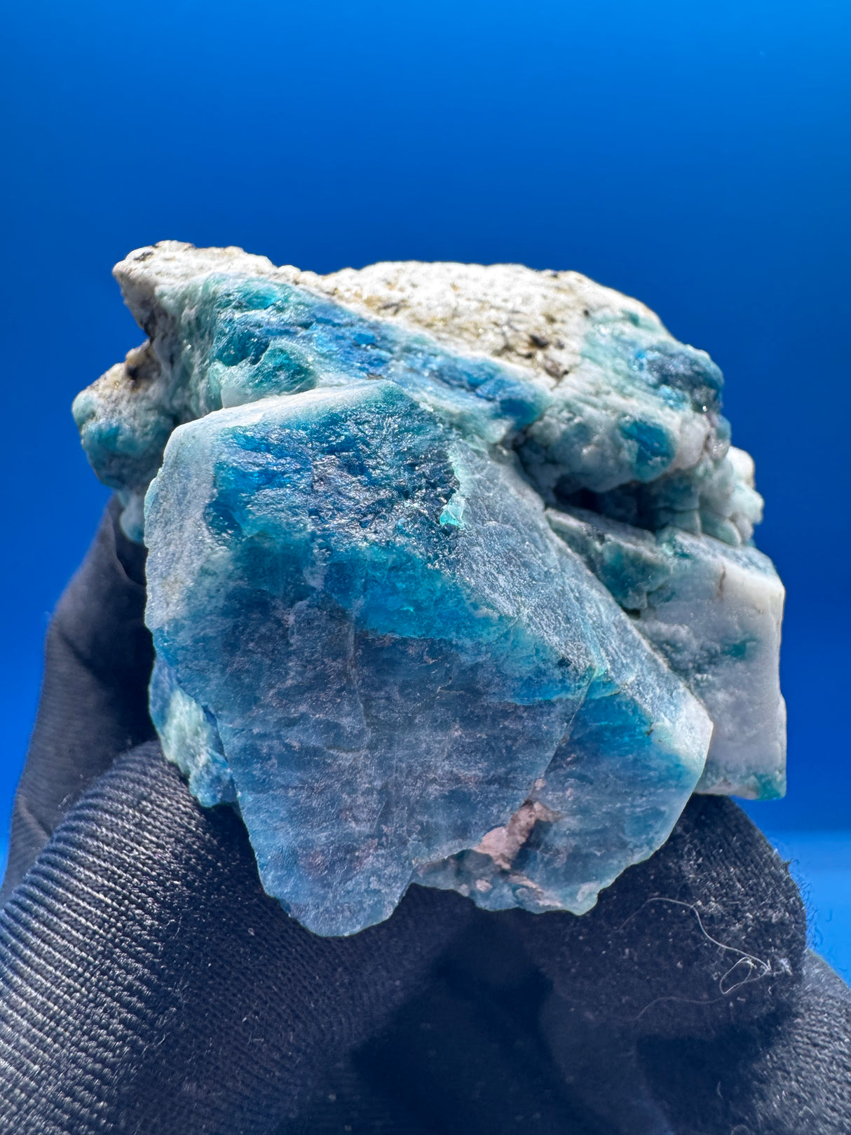 Sodalite Specimen - 69g