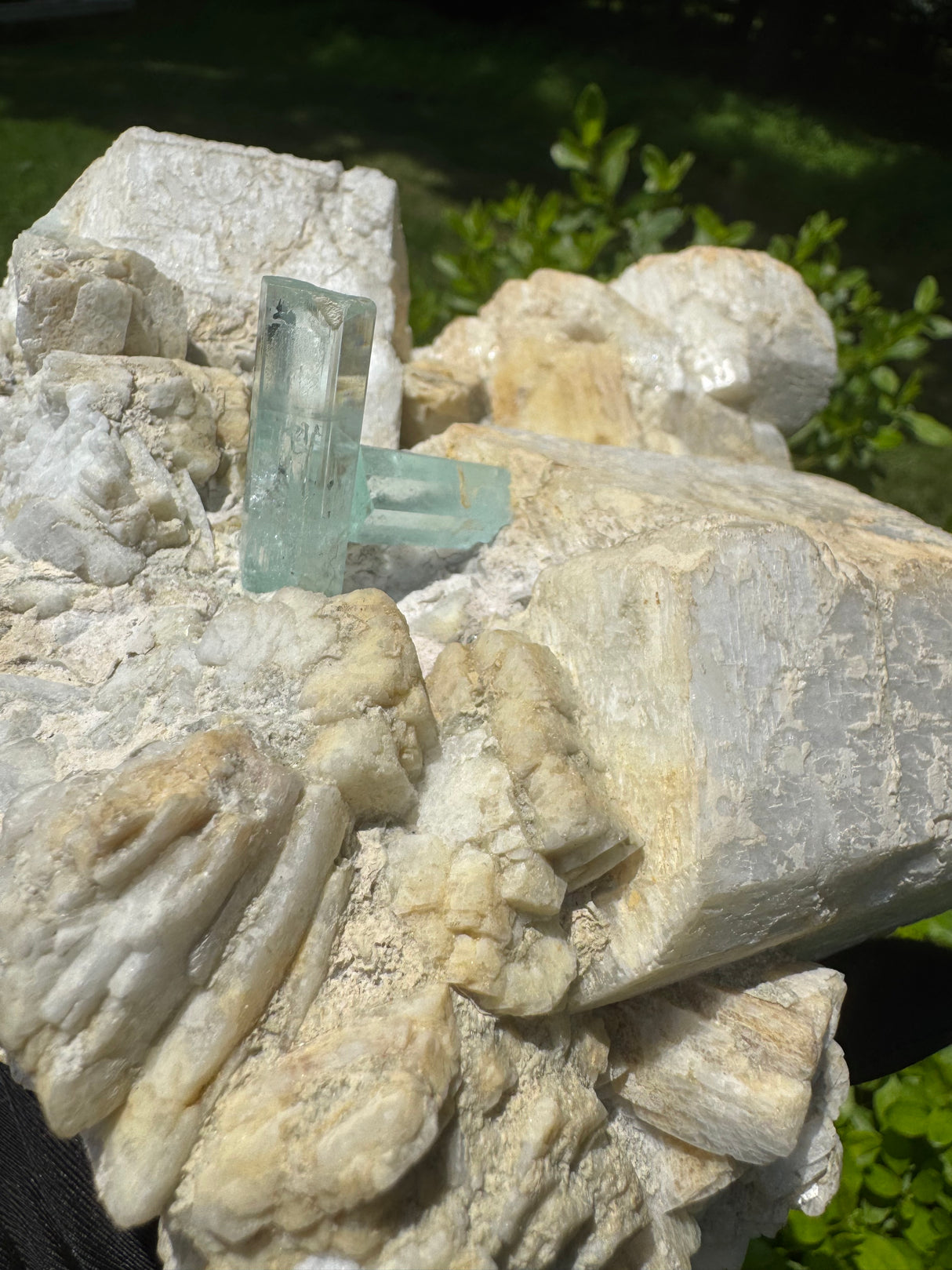 Aquarmarine Specimen - 7.60lb