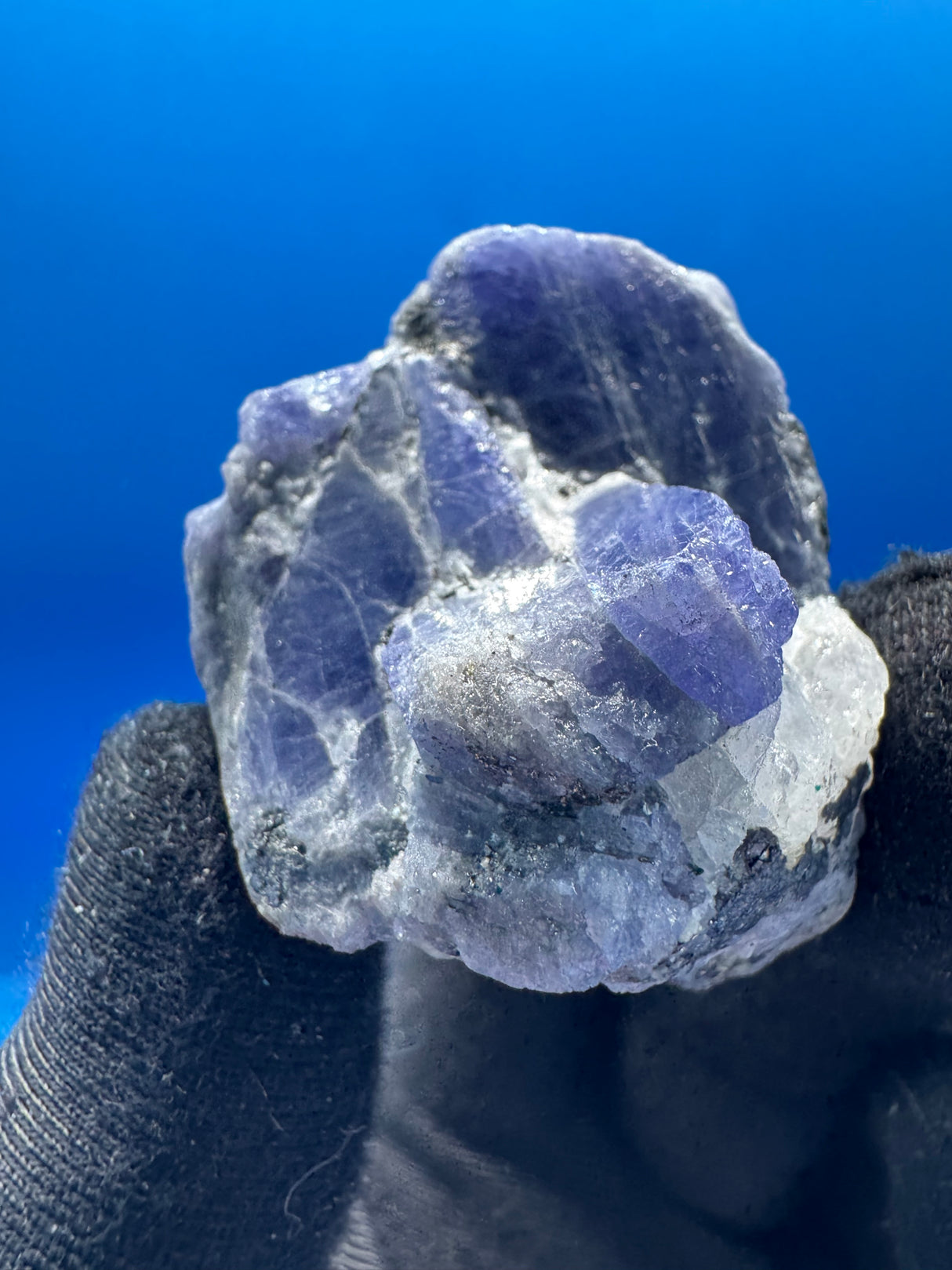 Tanzanite Specimen – 42g